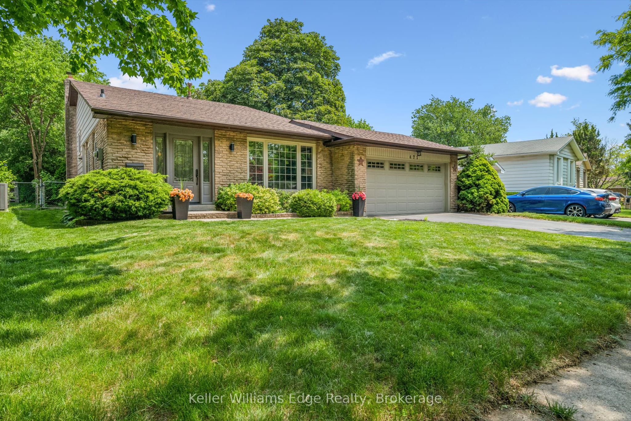 475 Vanguard Crescent, Oakville, ON L6L 5G6 photo 2