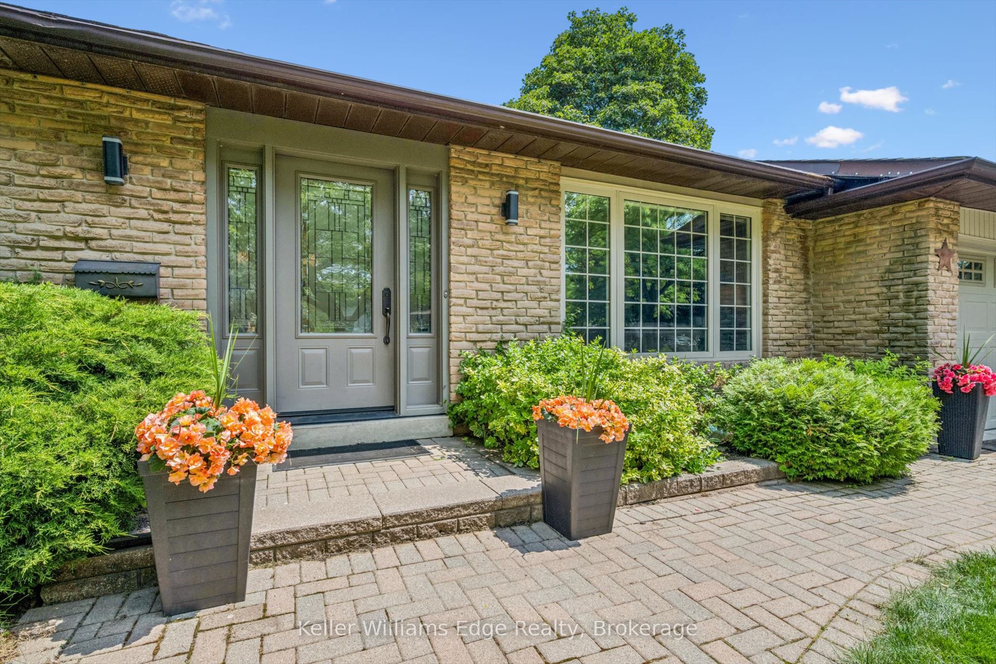 475 Vanguard Crescent, Oakville, ON L6L 5G6 photo 4