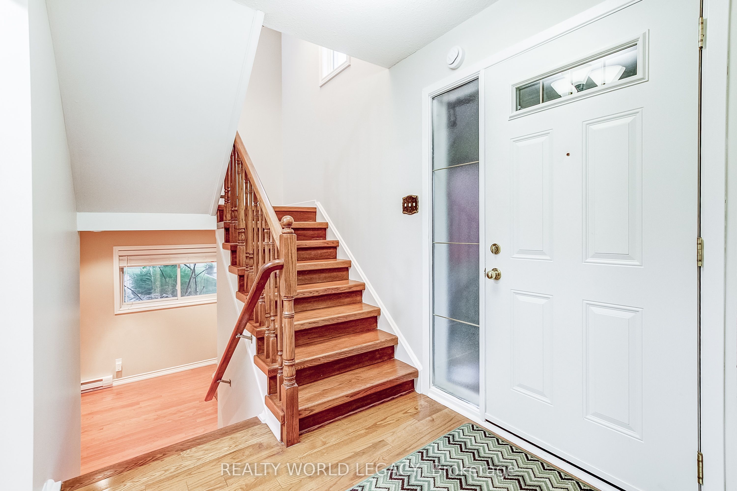 1580 Kerns Road 1, Burlington, ON L7P 3A7 photo 5