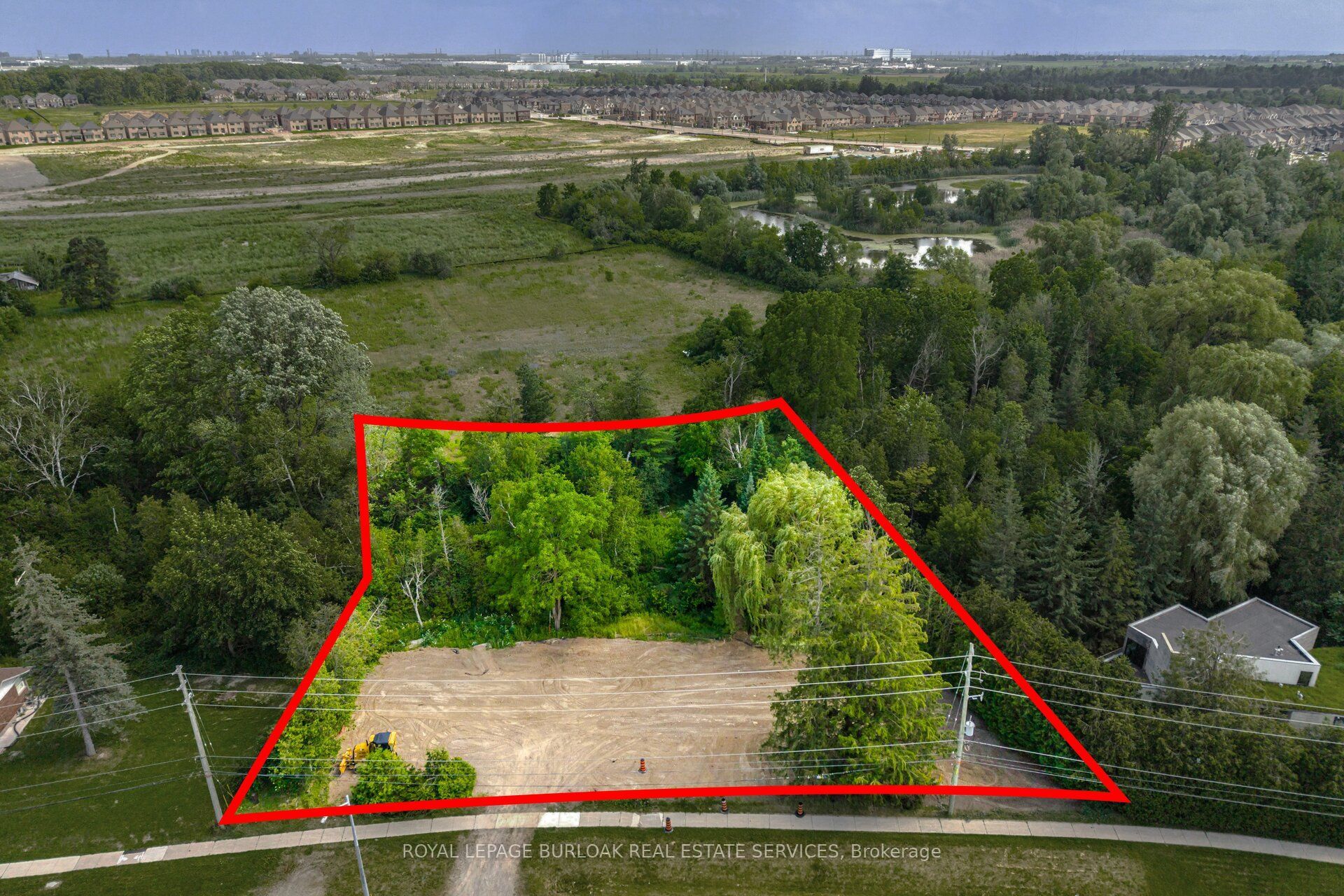 2207 Embleton Road, Brampton, ON L6Y 0G2