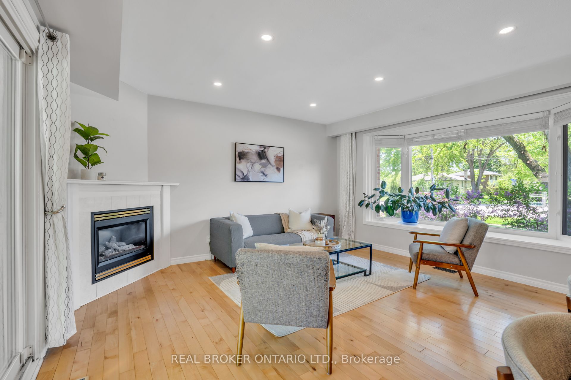 341 Appleby Line, Burlington, ON L7L 2X6 photo 5
