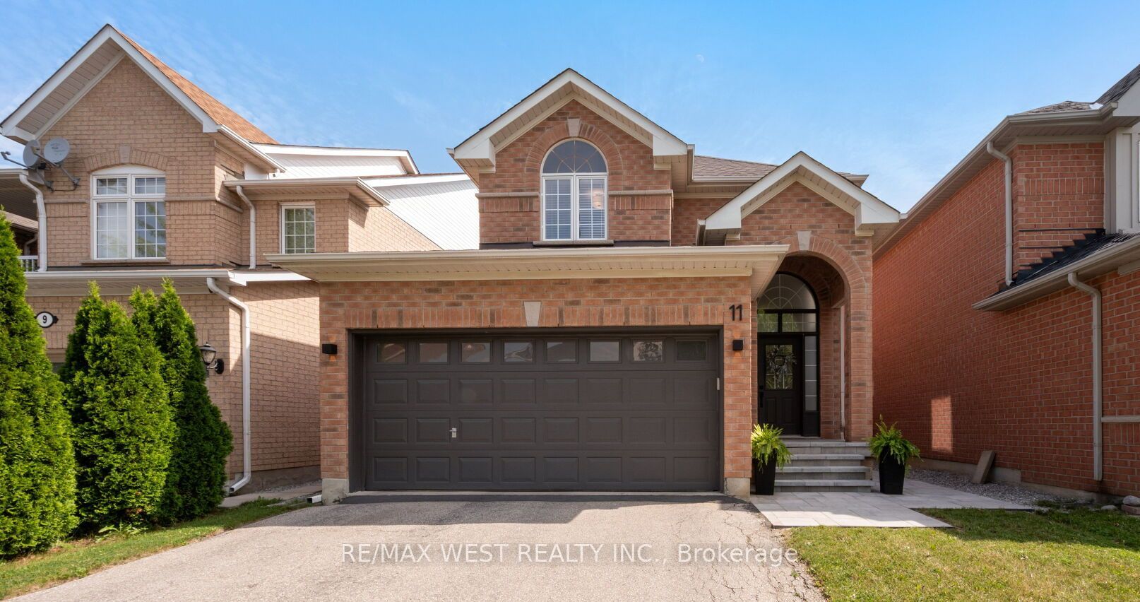 11 Beehive Drive, Caledon, ON L7E 2V4 photo 2