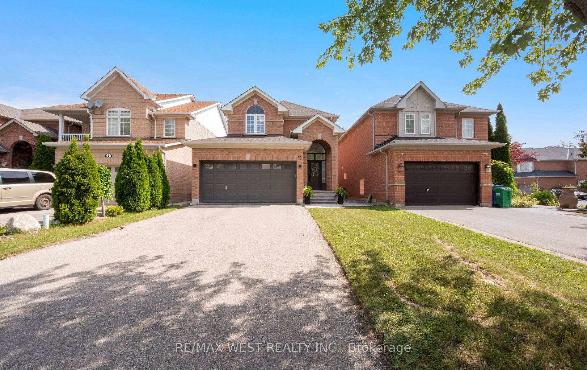 11 Beehive Drive, Caledon, ON L7E 2V4 photo 3
