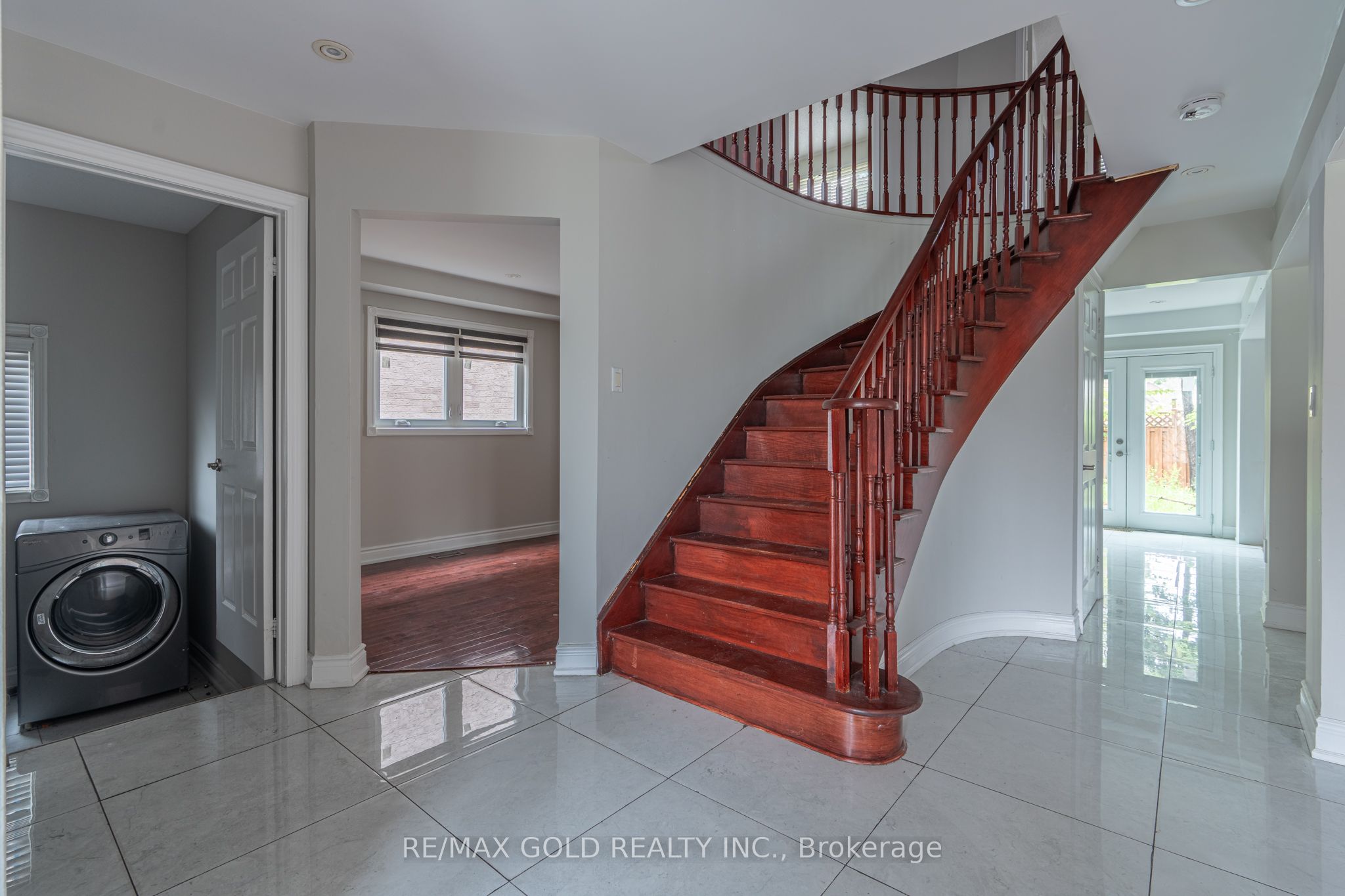 71 Ravenswood Drive, Brampton, ON L6Y 4A1 photo 4