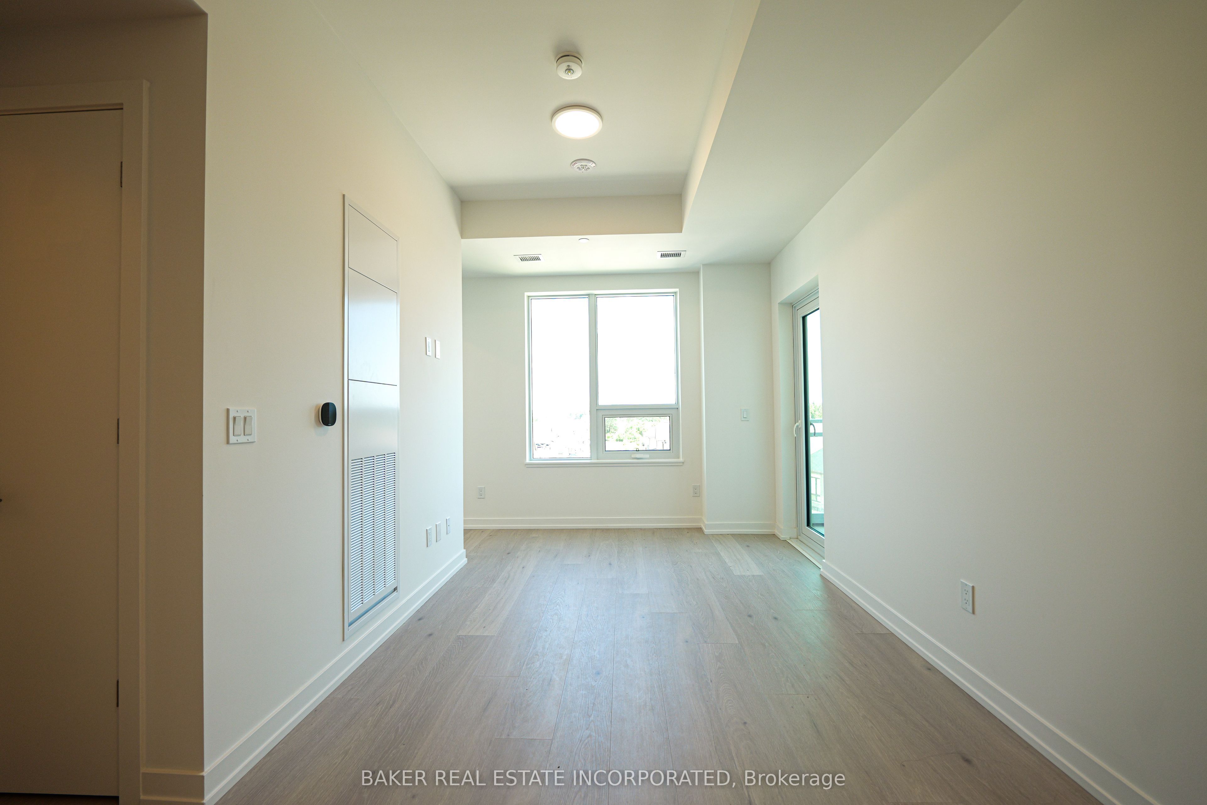 2501 Saw Whet Boulevard 406, Oakville, ON L6M 5N2 photo 2