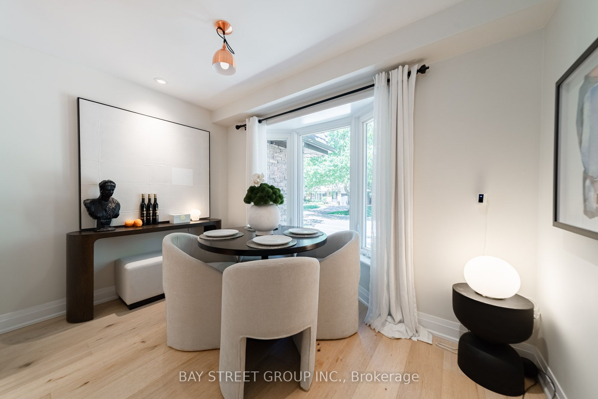 2366 Devon Road, Oakville, ON L6J 5T6 photo 5