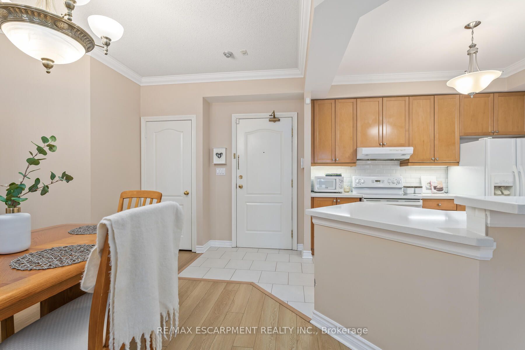 3351 Cawthra Road 116, Mississauga, ON L5A 4N5 photo 5