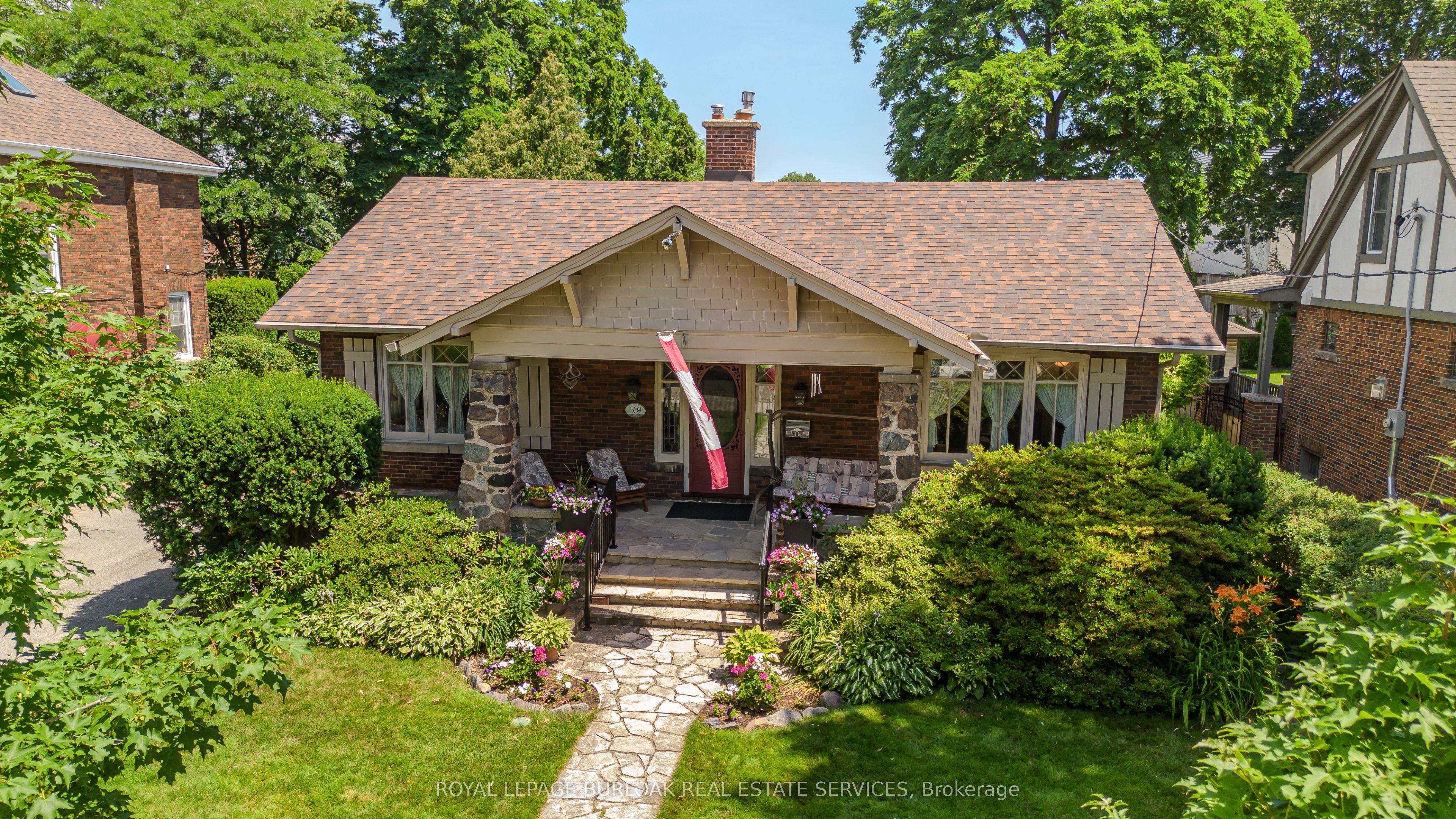 569 Locust Street, Burlington, ON L7S 1V7