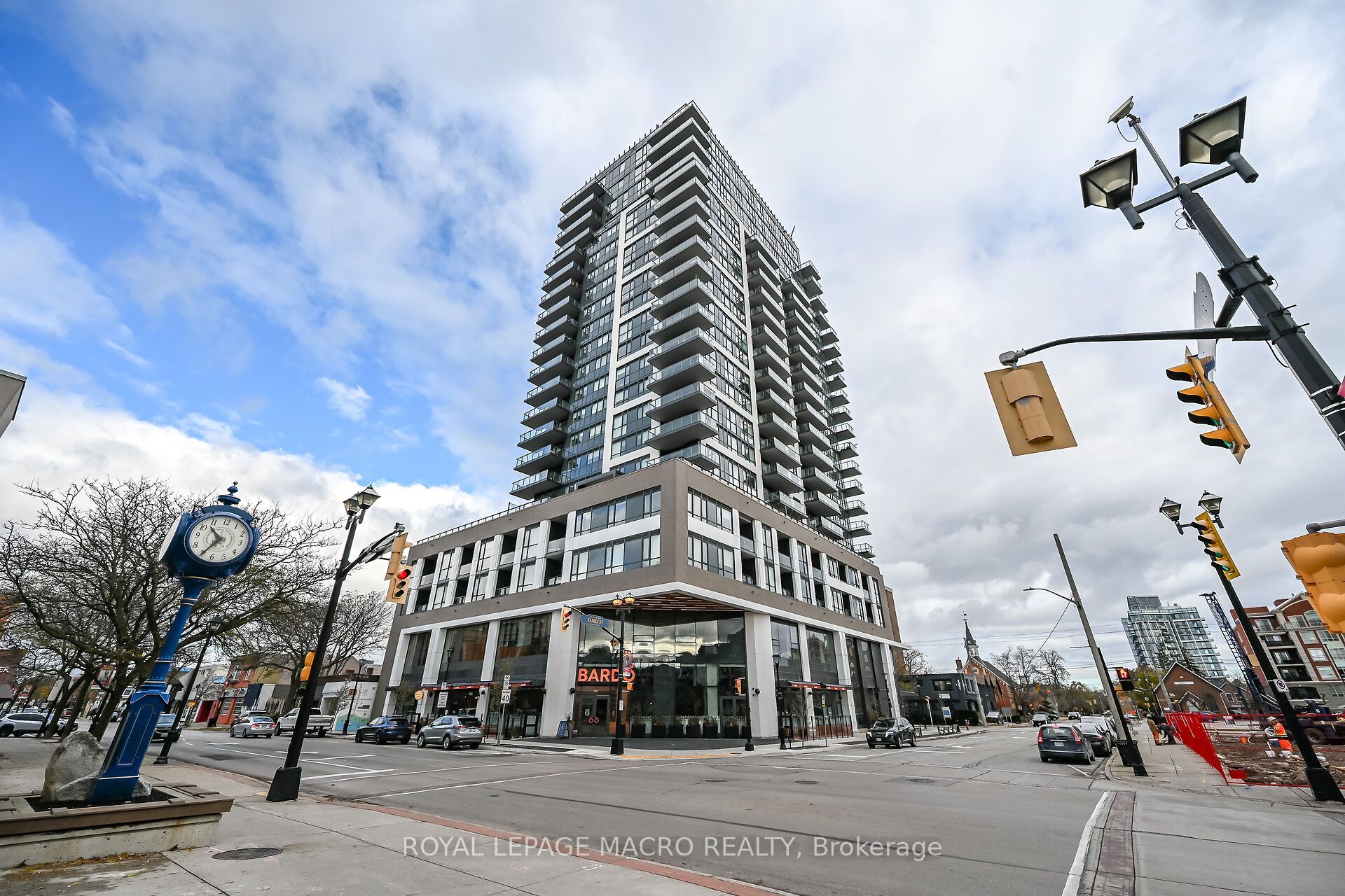 2007 James Street 1707, Burlington, ON L7R 0G7 photo 2