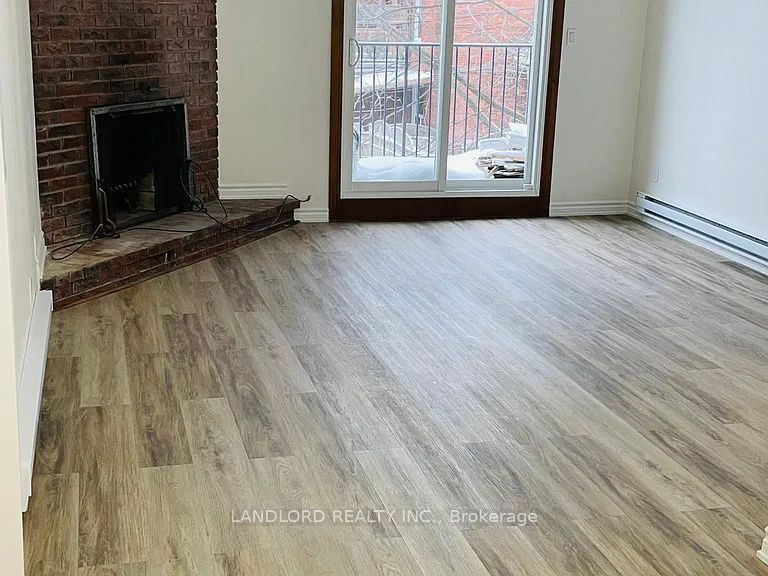 73 Roncesvalles Avenue 2, Toronto, ON M6R 2K6 photo 5
