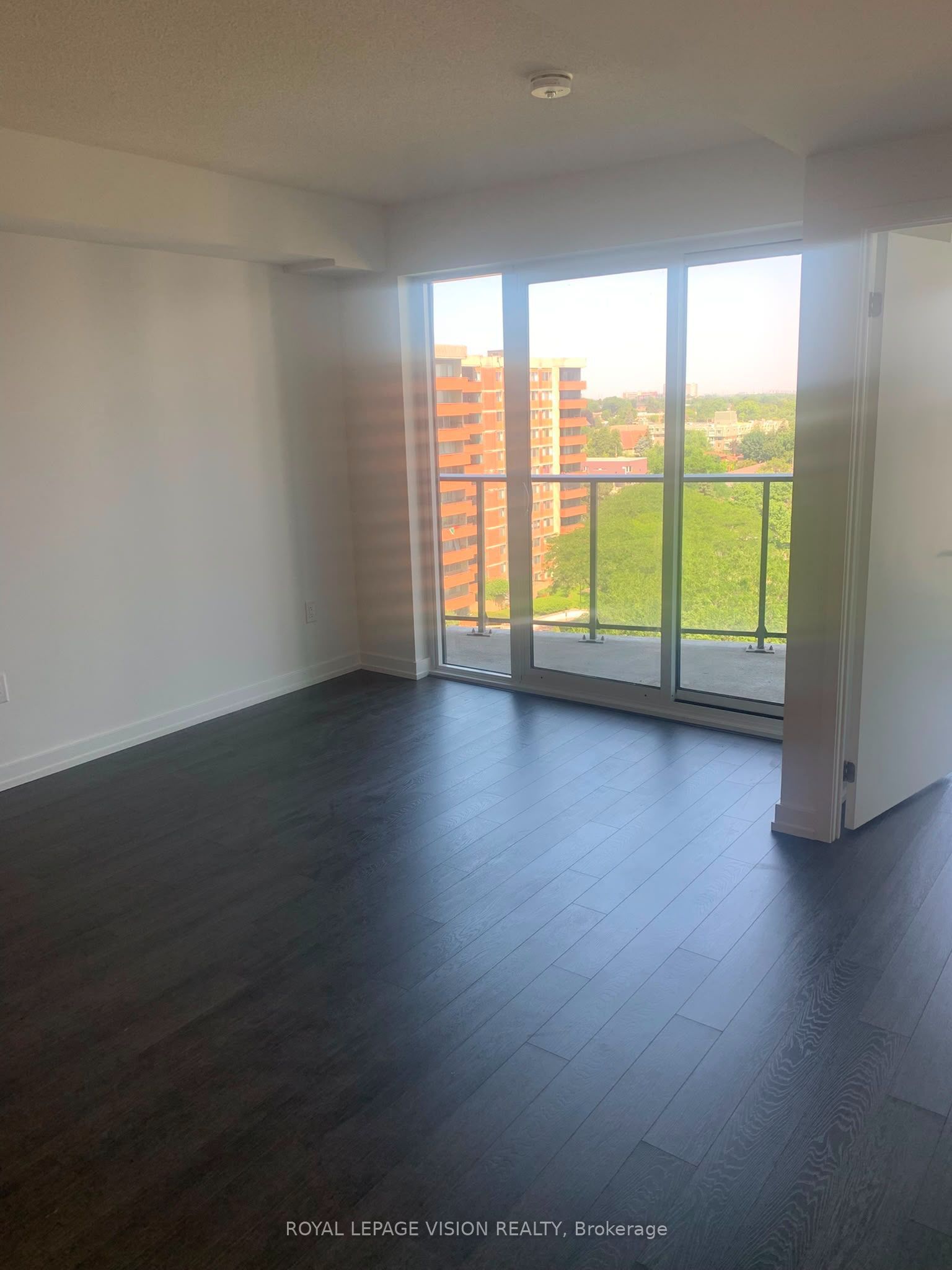 4010 Eglinton Avenue W 1003, Toronto, ON M9A 0G5 photo 5