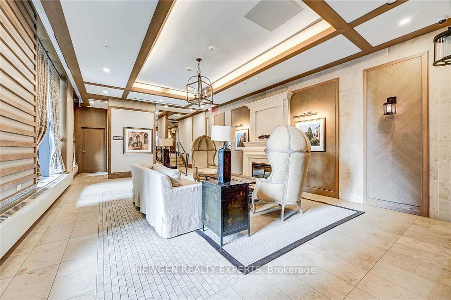 830 Lawrence Avenue W 2405, Toronto, ON M6A 0B6 photo 4