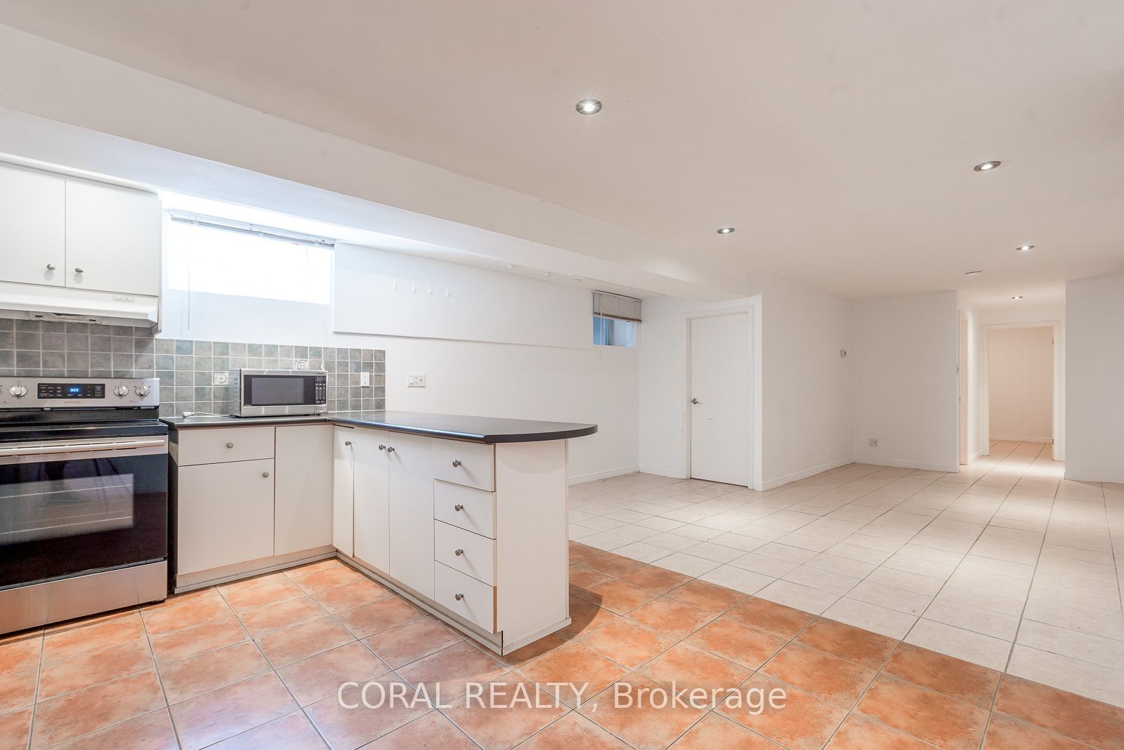 49 Jerome Street Lower, Toronto, ON M6P 1H8 photo 4