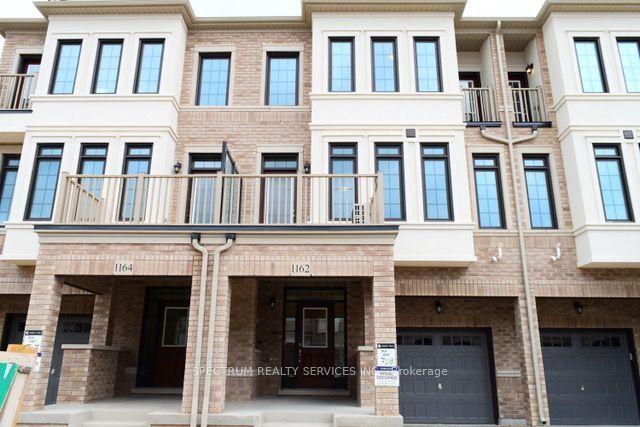 1162 Restivo Lane, Milton, ON L9E 1K1 photo 4