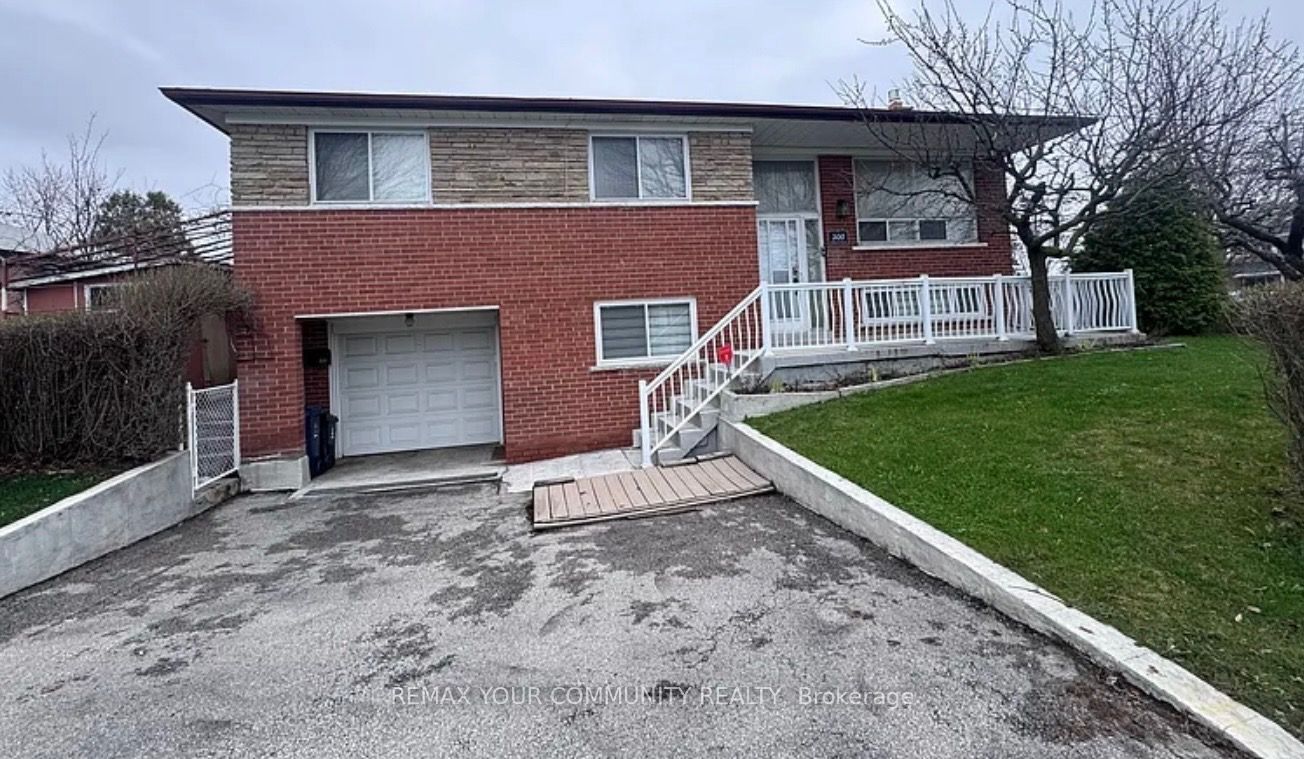 300 DRIFTWOOD Avenue UPPER, Toronto, ON M3N 2P1 photo 3