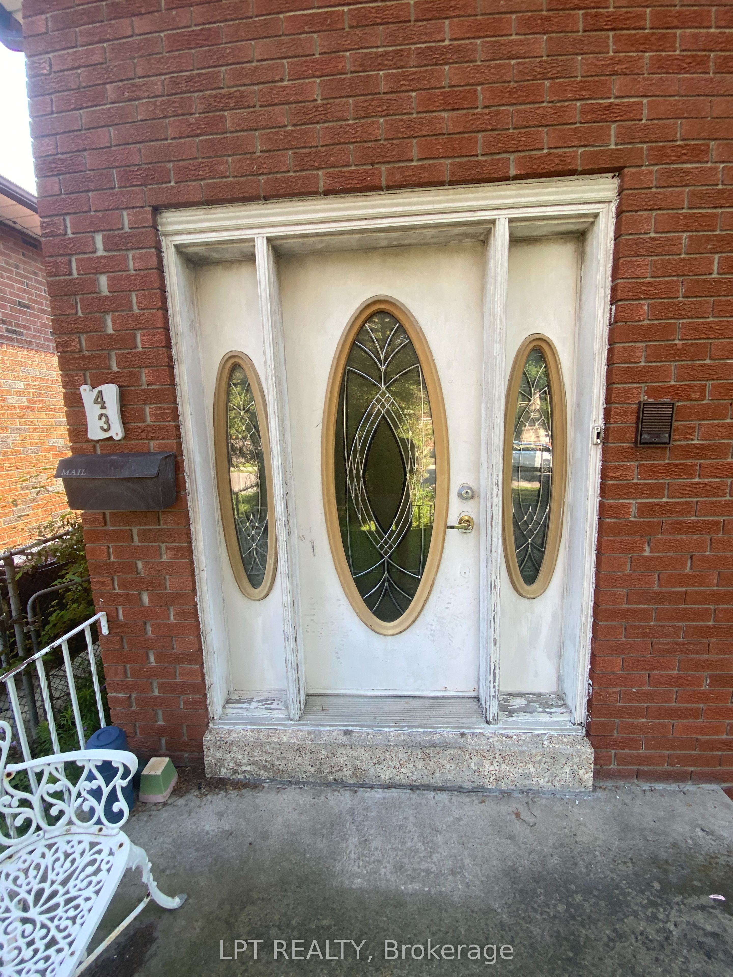 43 Sunset Avenue, Toronto, ON M8W 3Z5 photo 4