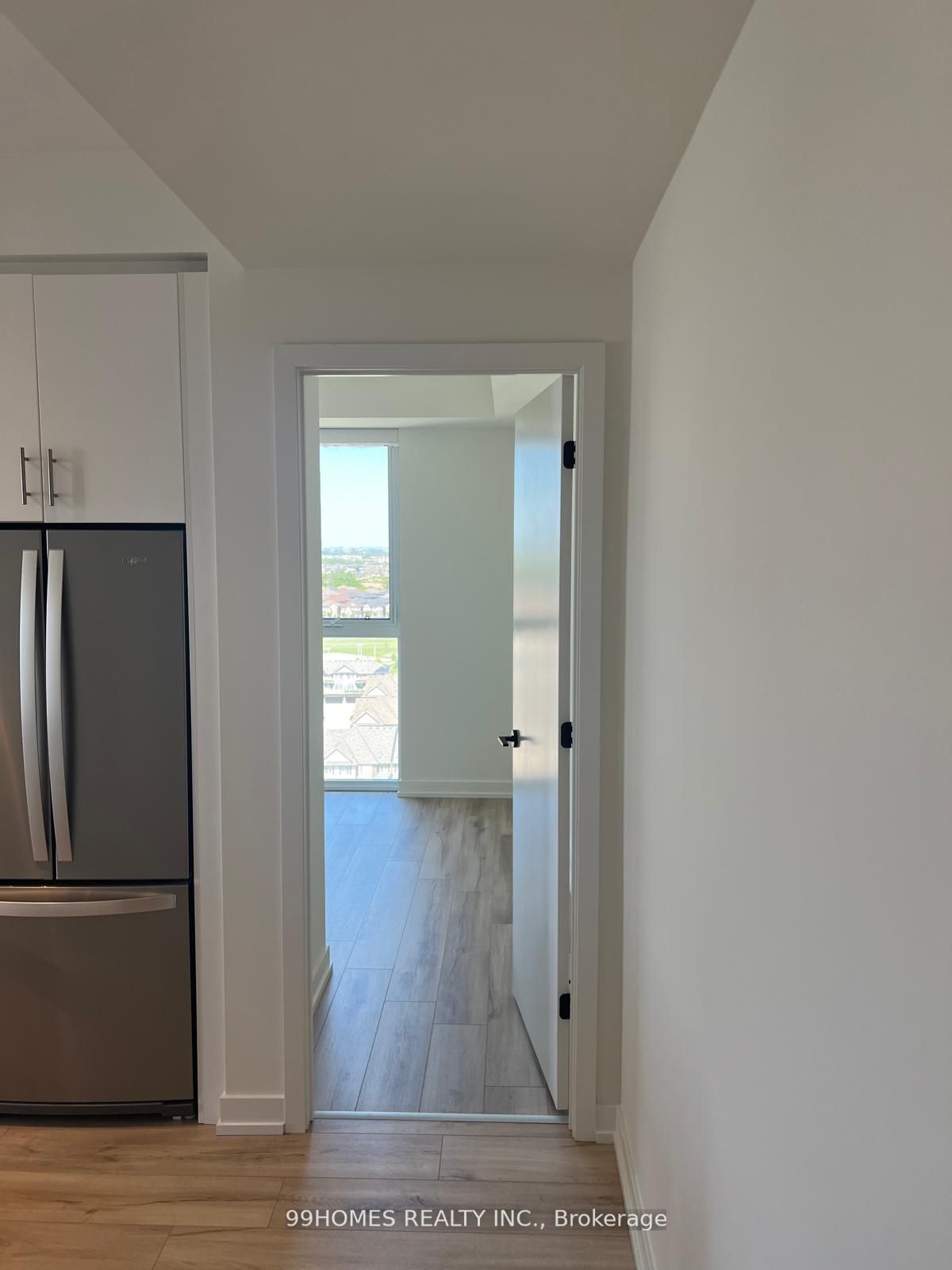 335 Wheat Boom Drive 1709, Oakville, ON L6H 7Y1 photo 5