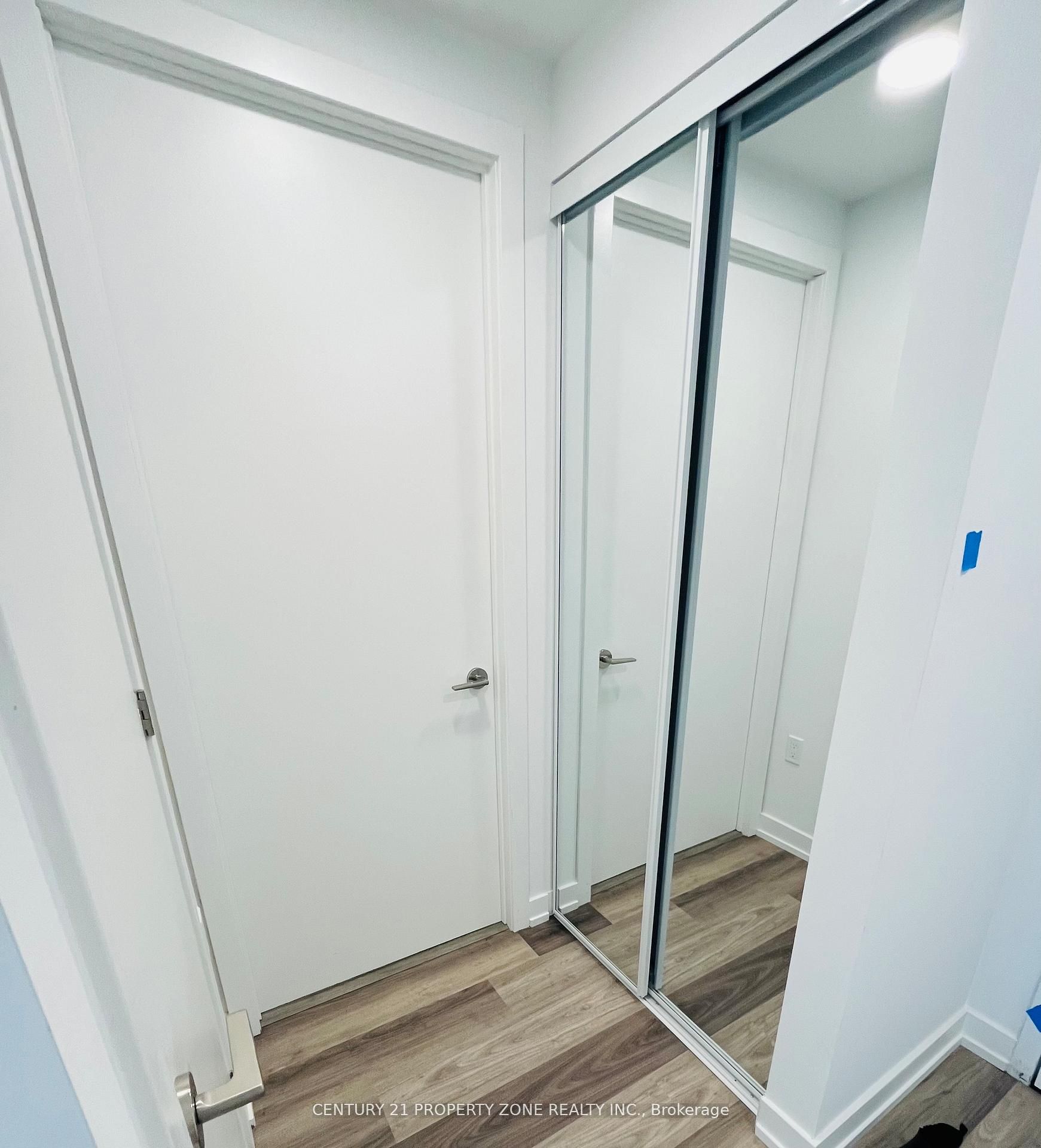 6 Chartwell Road 305, Toronto, ON M8Z 0H2 photo 5