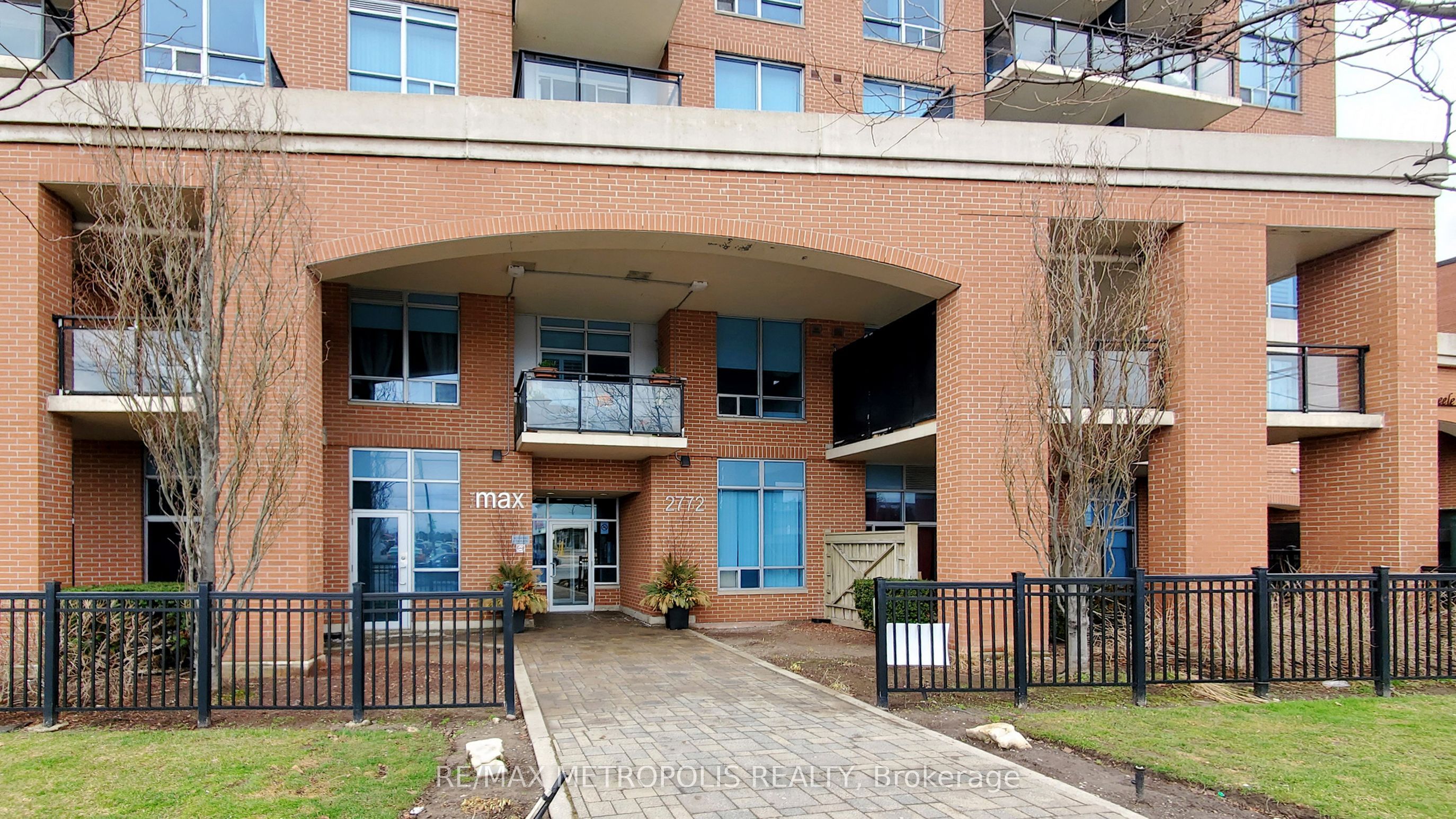 2772 Keele Street 403, Toronto, ON M3M 0A3 photo 4