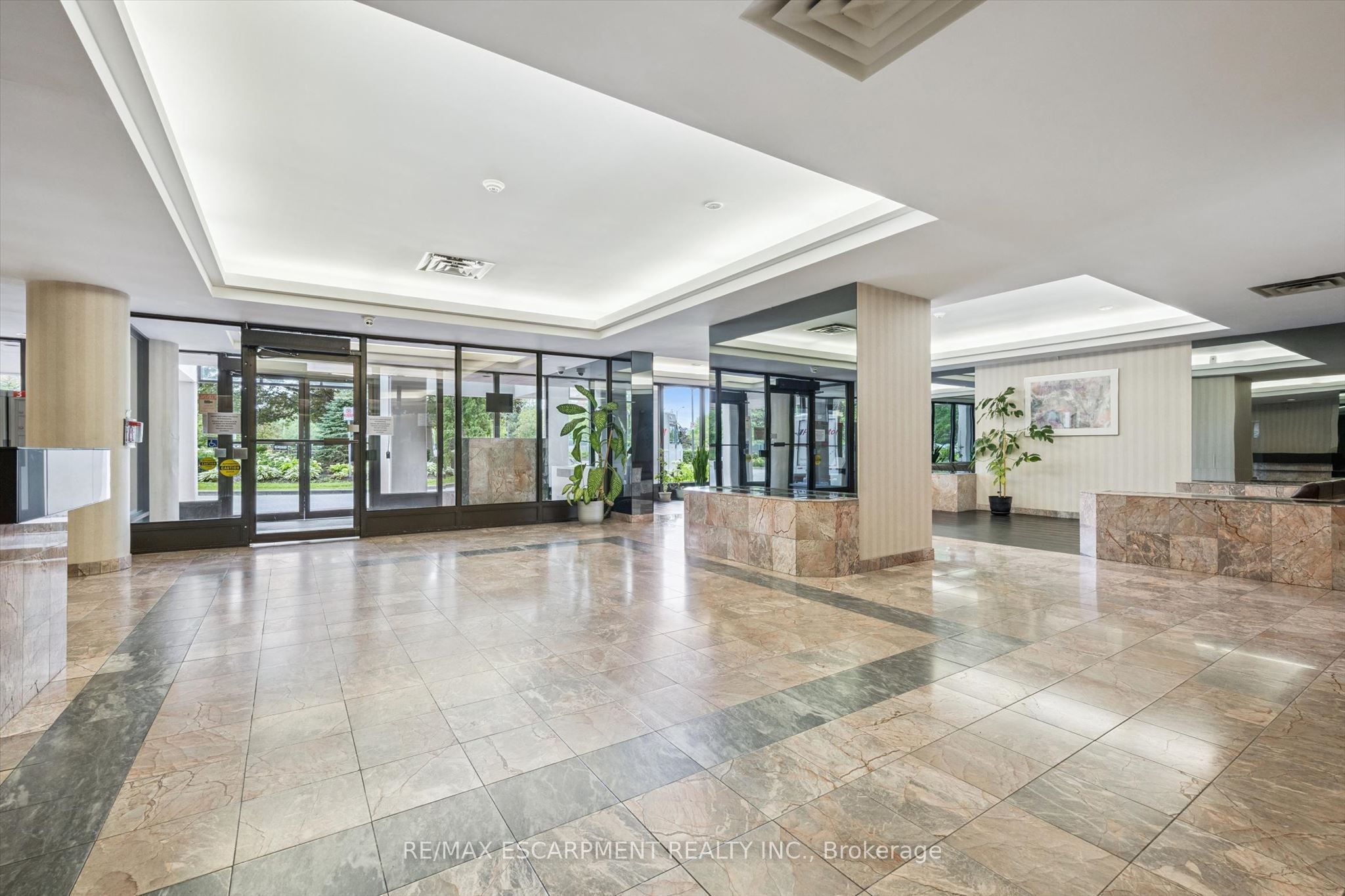 3 Rowntree Road 2309, Toronto, ON M9V 5G8 photo 4