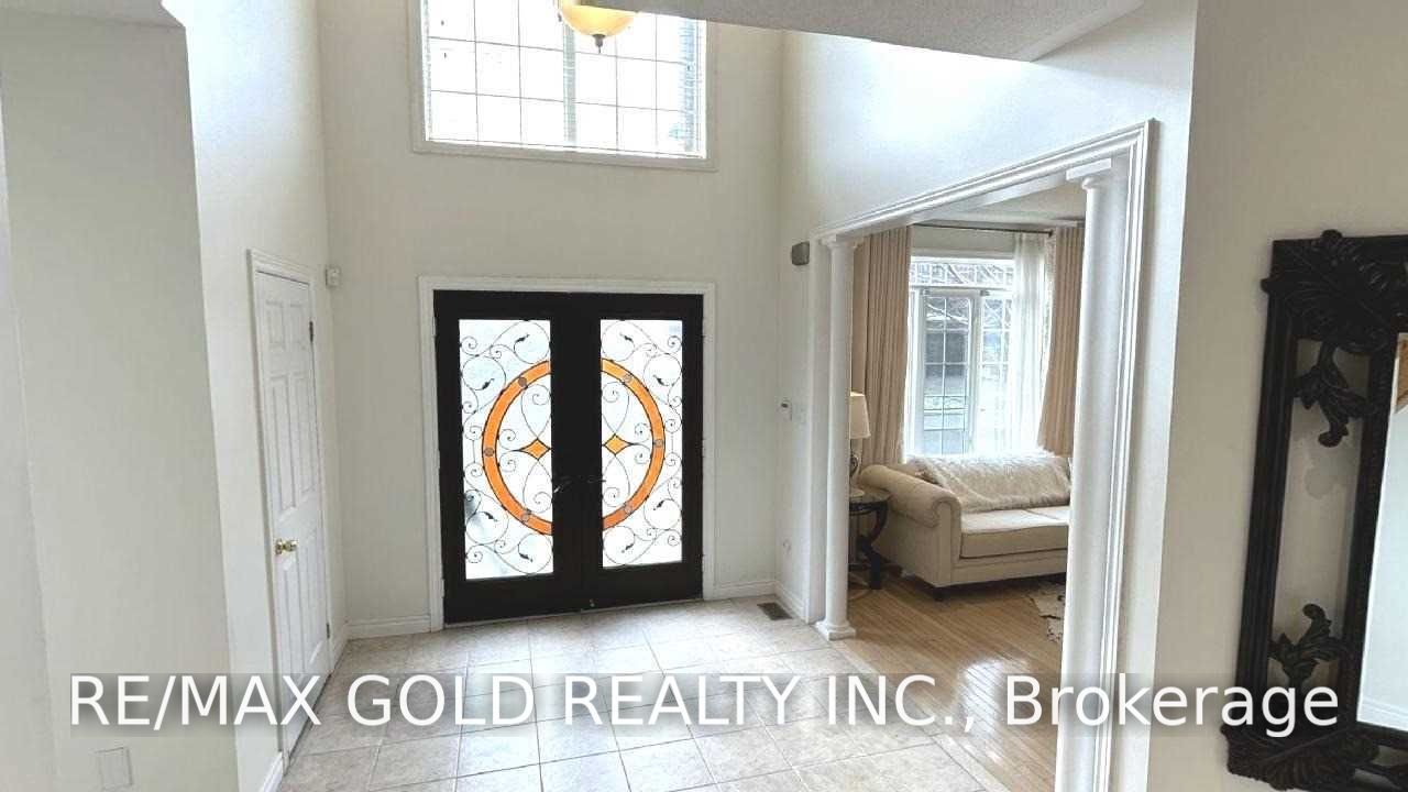 2293 Baronwood Drive, Oakville, ON L6M 4Z6 photo 4