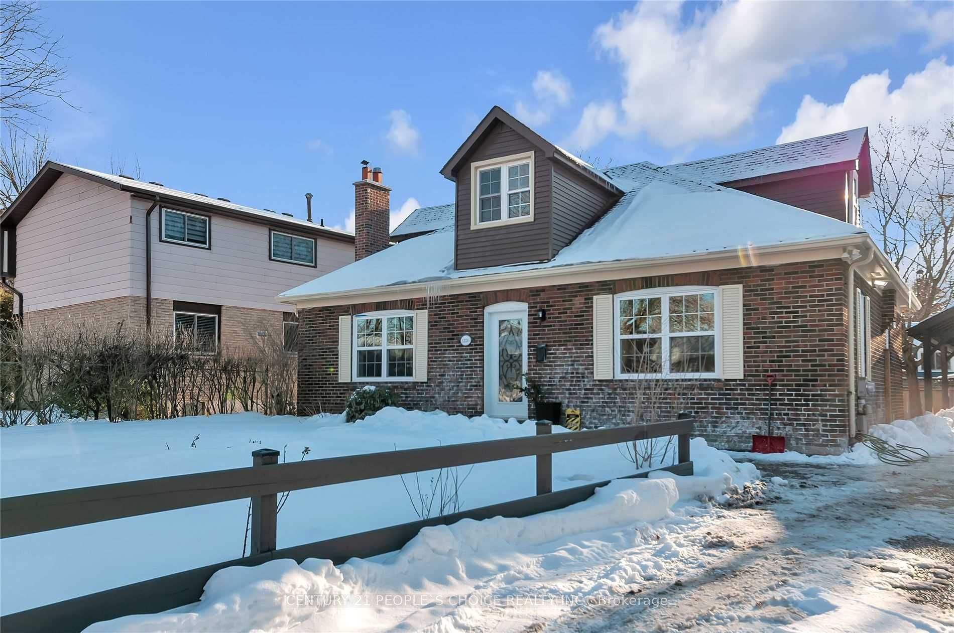 1226 Oxford Avenue, Oakville, ON L6H 1S5