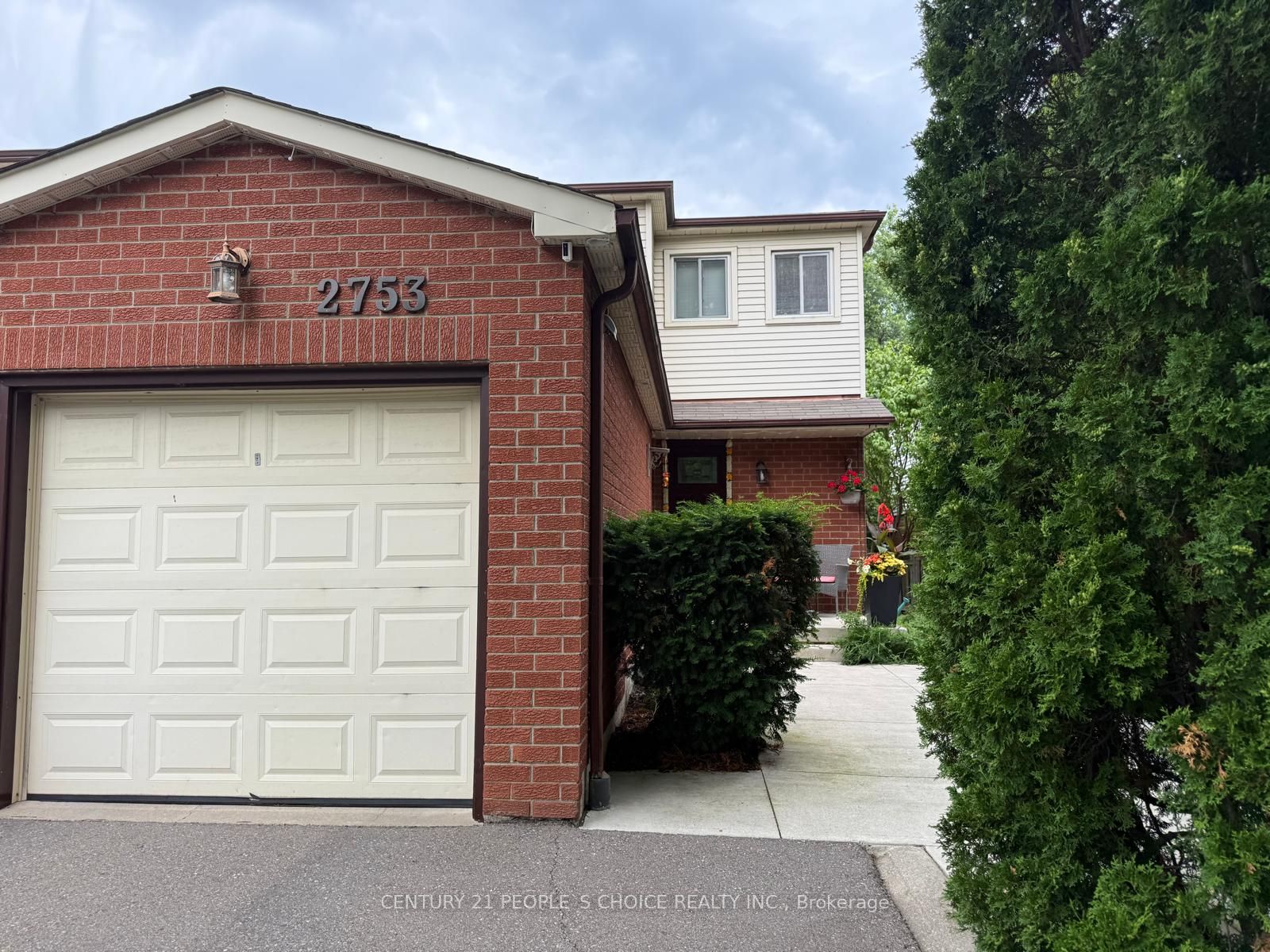 2753 Willowmore Way, Mississauga, ON L5N 3N8