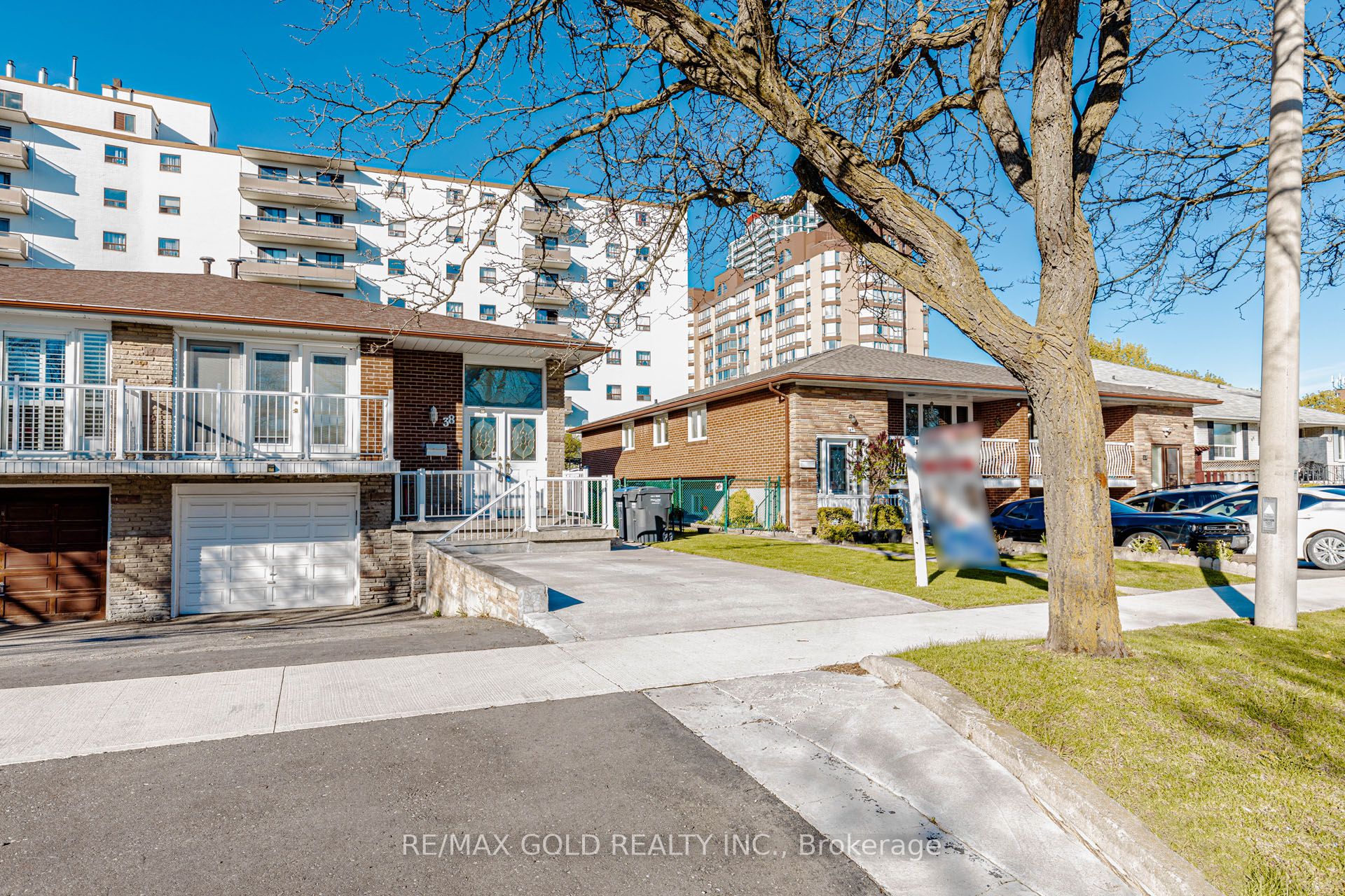 38 Achill Crescent, Mississauga, ON L5B 1L1 photo 2