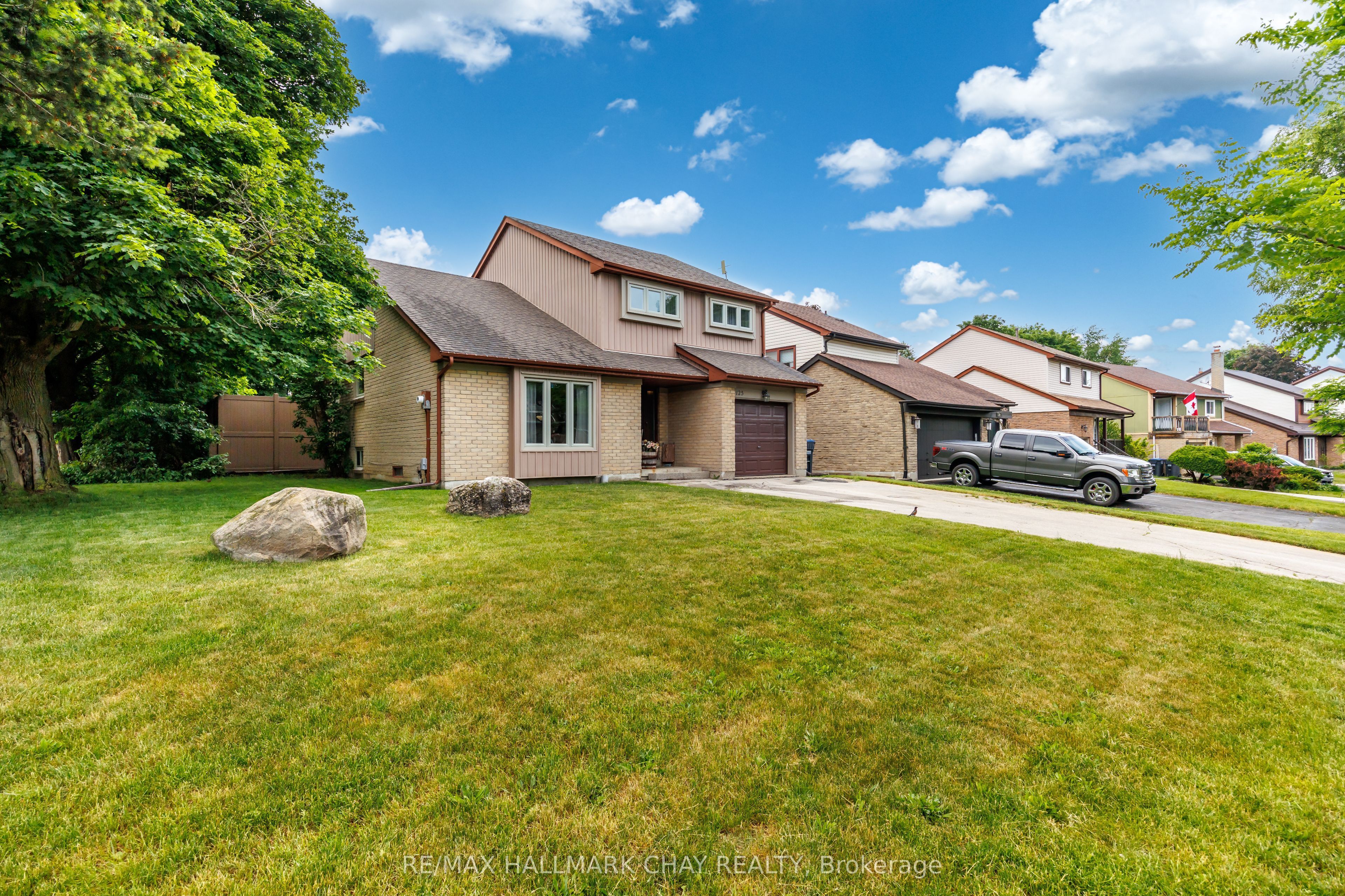 125 Royal Palm Drive, Brampton, ON L6Z 1P4 photo 3
