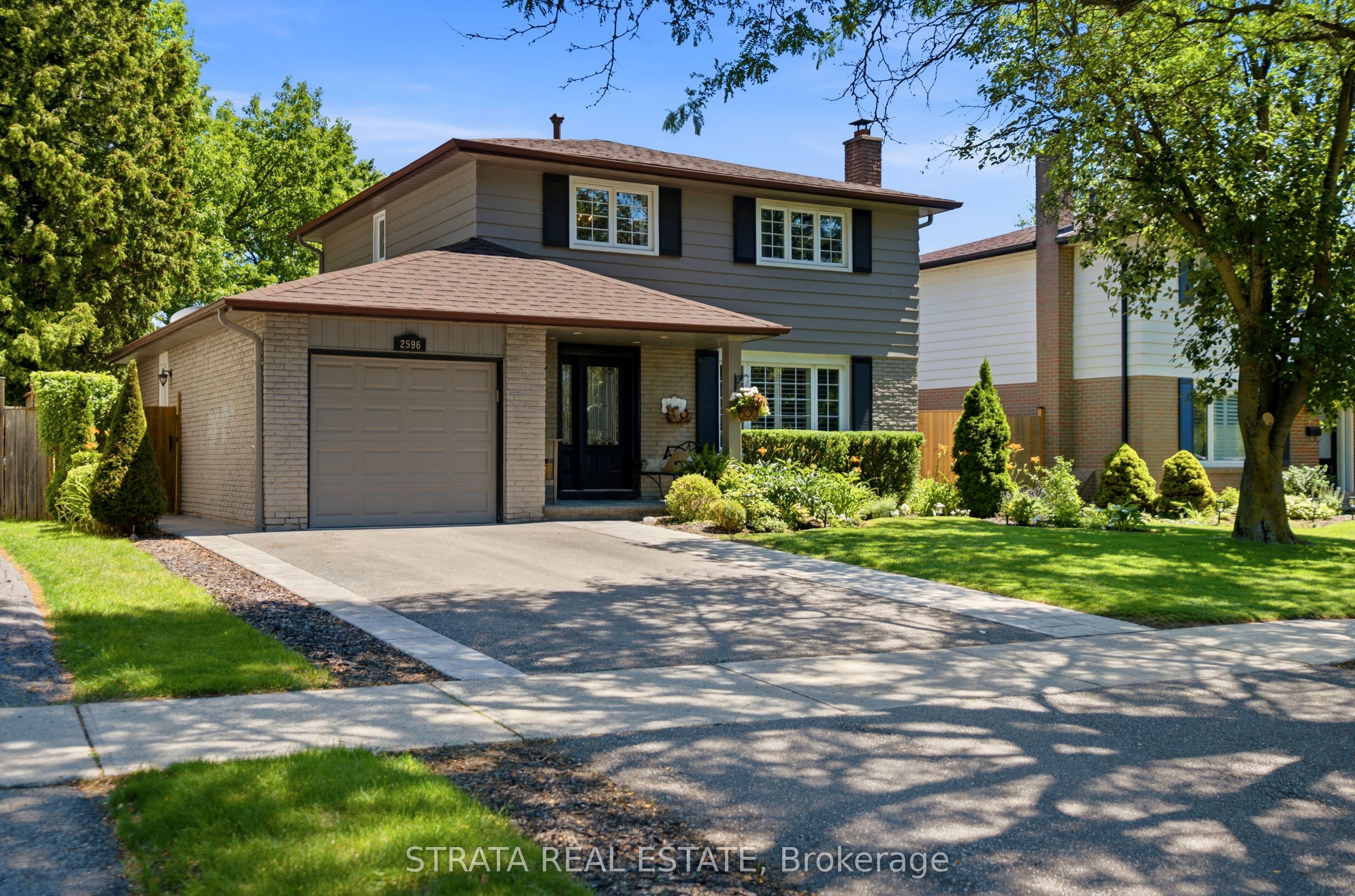 2596 Kinnerton Crescent, Mississauga, ON L5K 2B2 photo 2