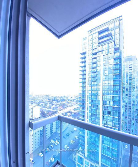 3504 hurontario Street 2506, Mississauga, ON L5B 0B9 photo 2
