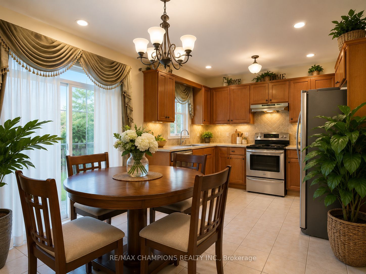 6 Tennant Drive, Brampton, ON L6R 0E5 photo 2