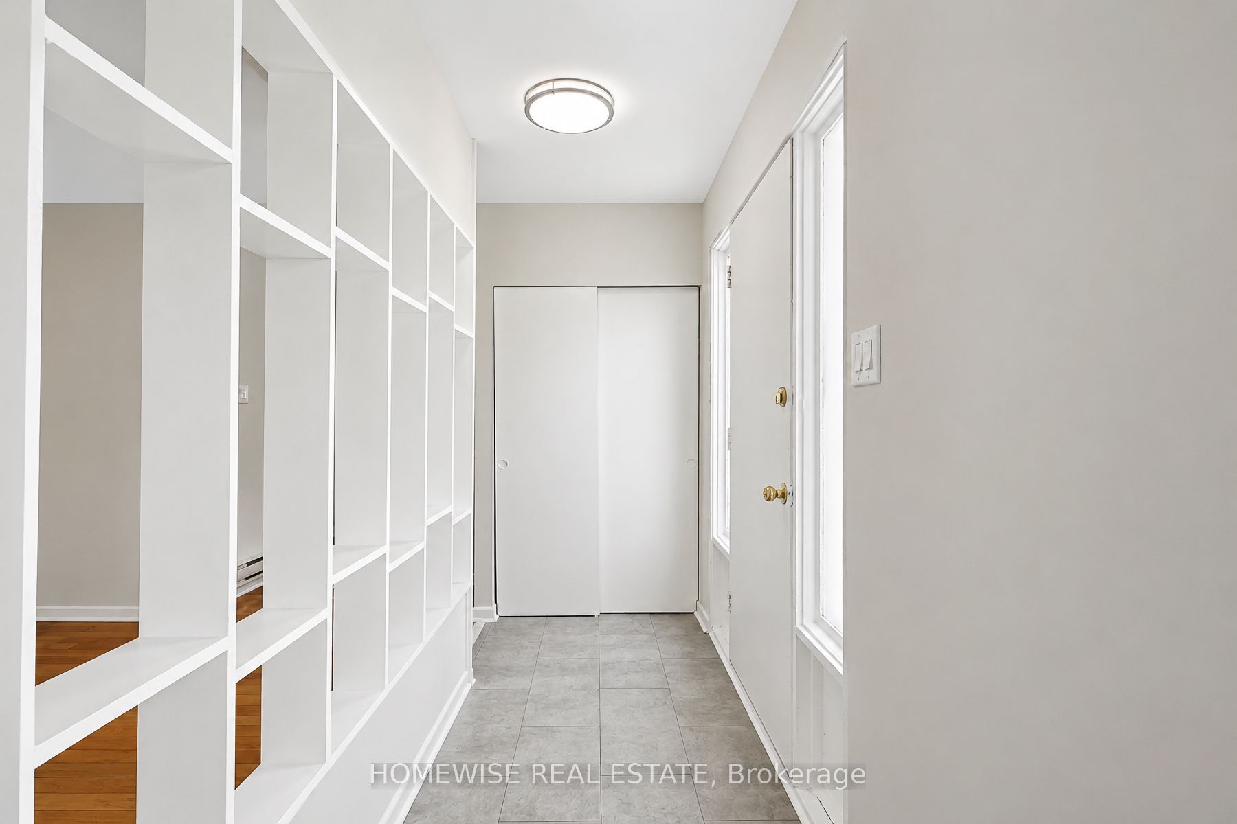 1350 Winding Trail 33, Mississauga, ON L4Y 2T8 photo 5