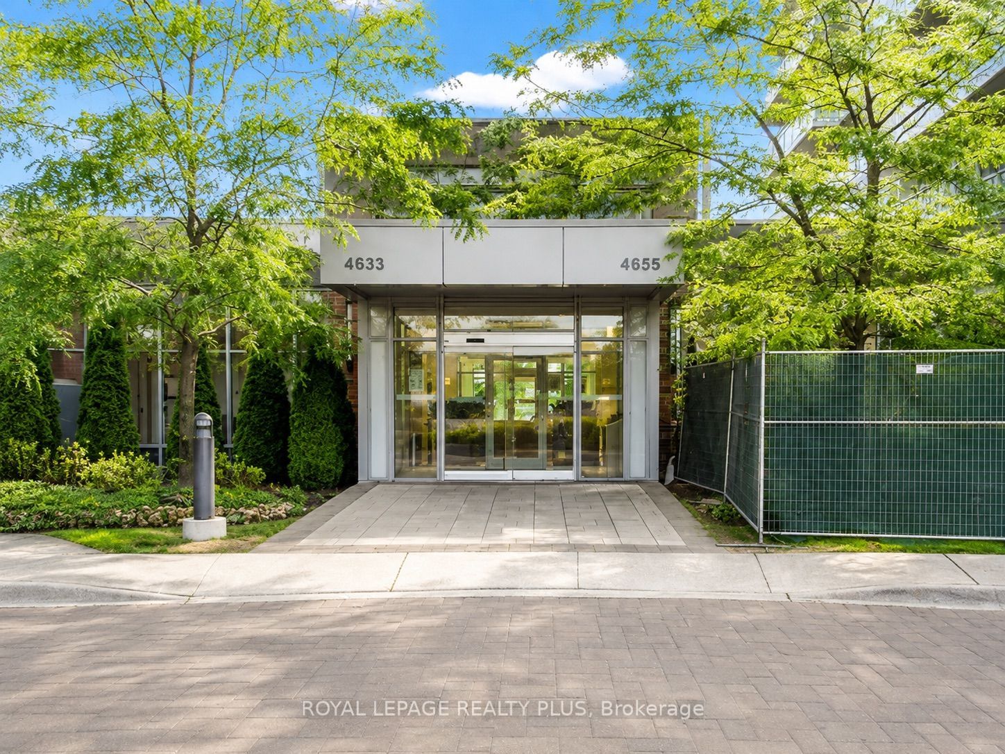 4633 Glen Erin Drive 1107, Mississauga, ON L5M 0Y6 photo 2