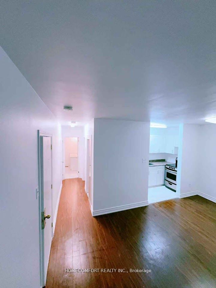 2284 Islington Avenue unit 2, Toronto, ON M9W 3W8