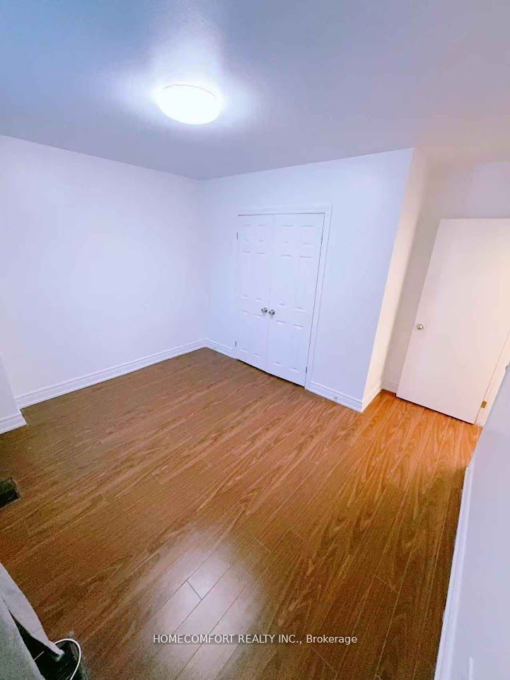 2284 Islington Avenue unit 2, Toronto, ON M9W 3W8 photo 5
