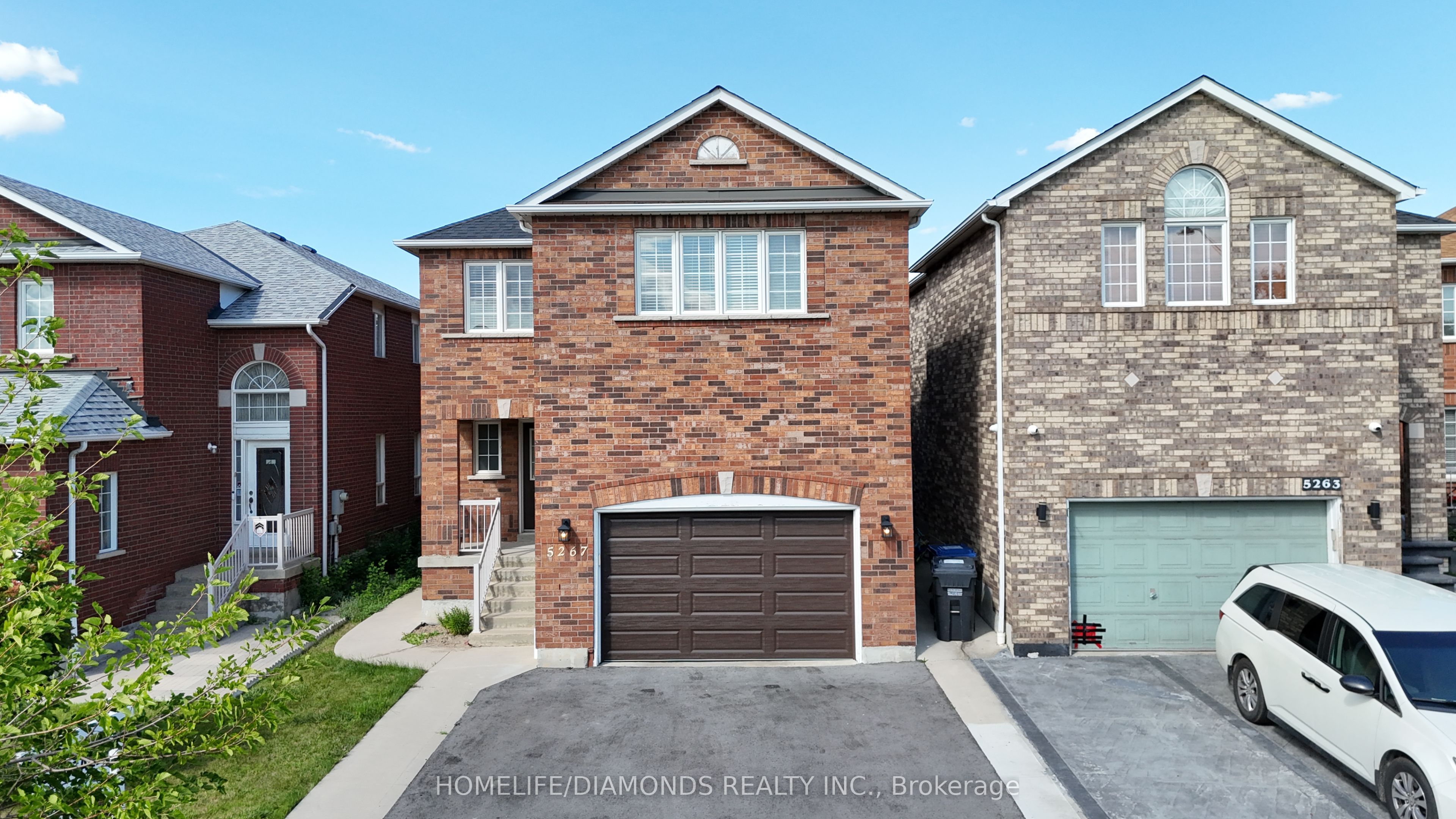 5267 BROOKWOOD Court, Mississauga, ON L5V 2N8