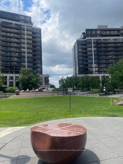 1 De Boers Drive 1107, Toronto, ON M3J 0G6 photo 3