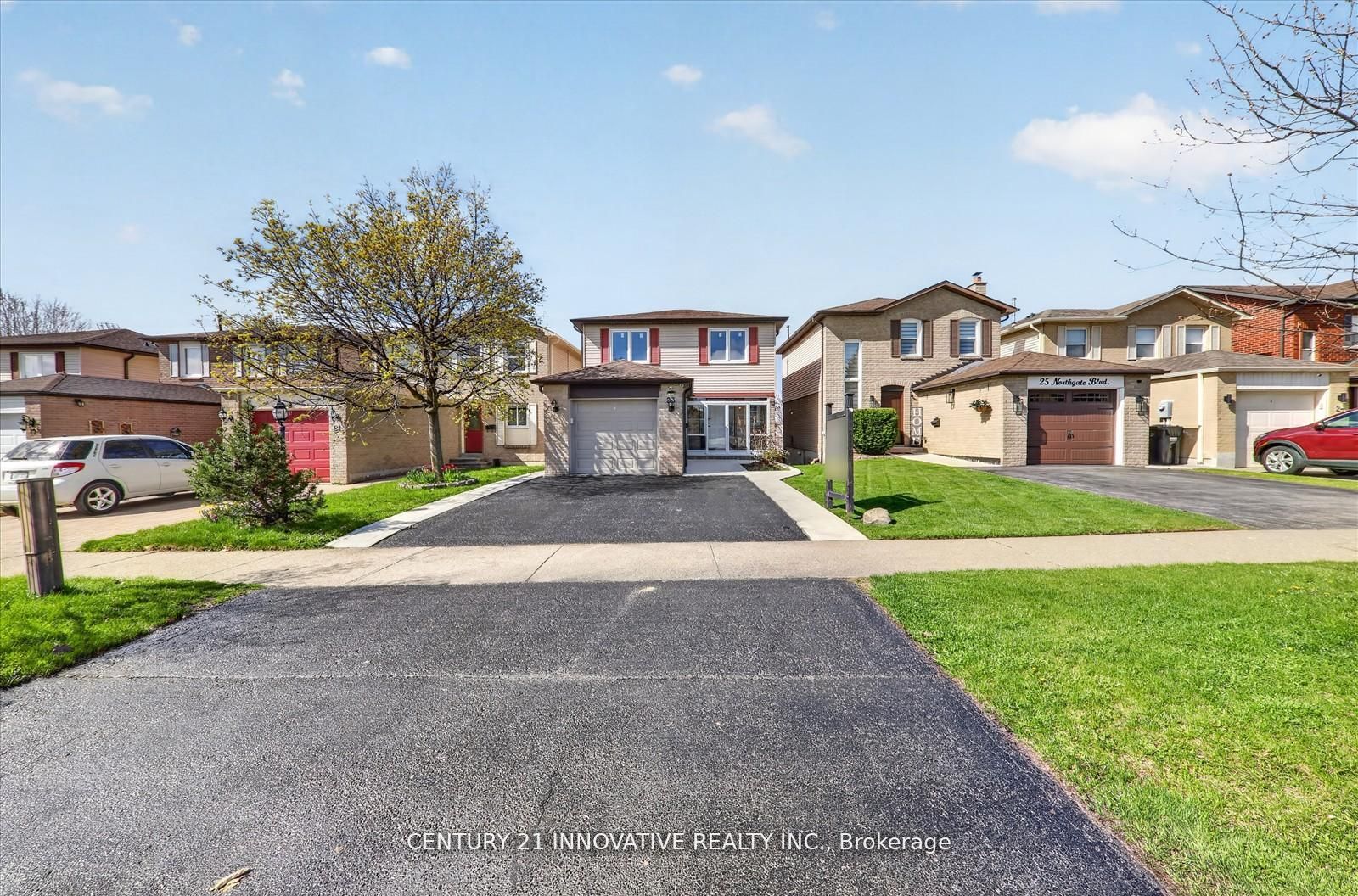 23 Northgate Boulevard, Brampton, ON L6S 4G6 photo 2