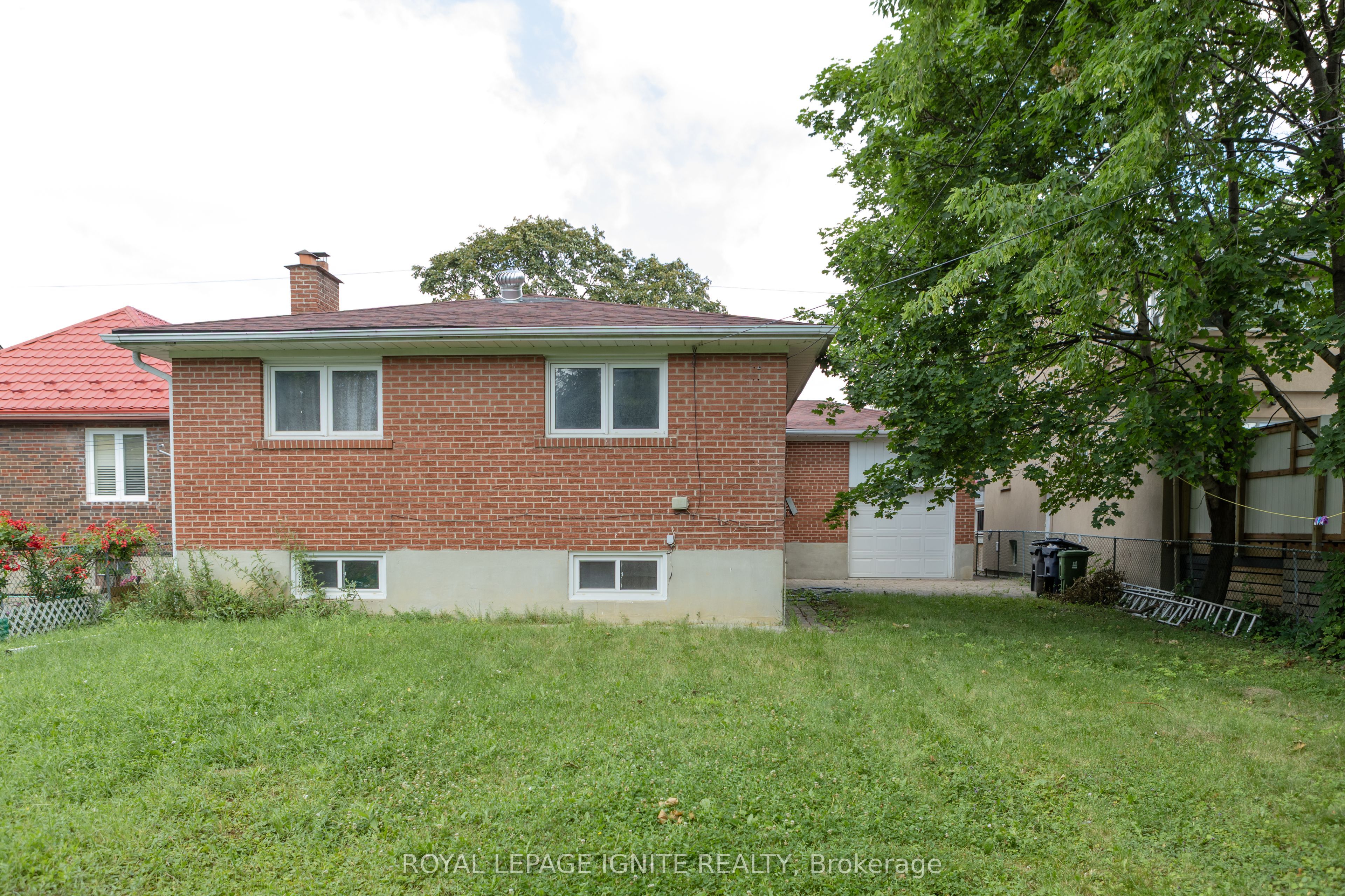 159 Church Street, Toronto, ON M9N 1N6 photo 4