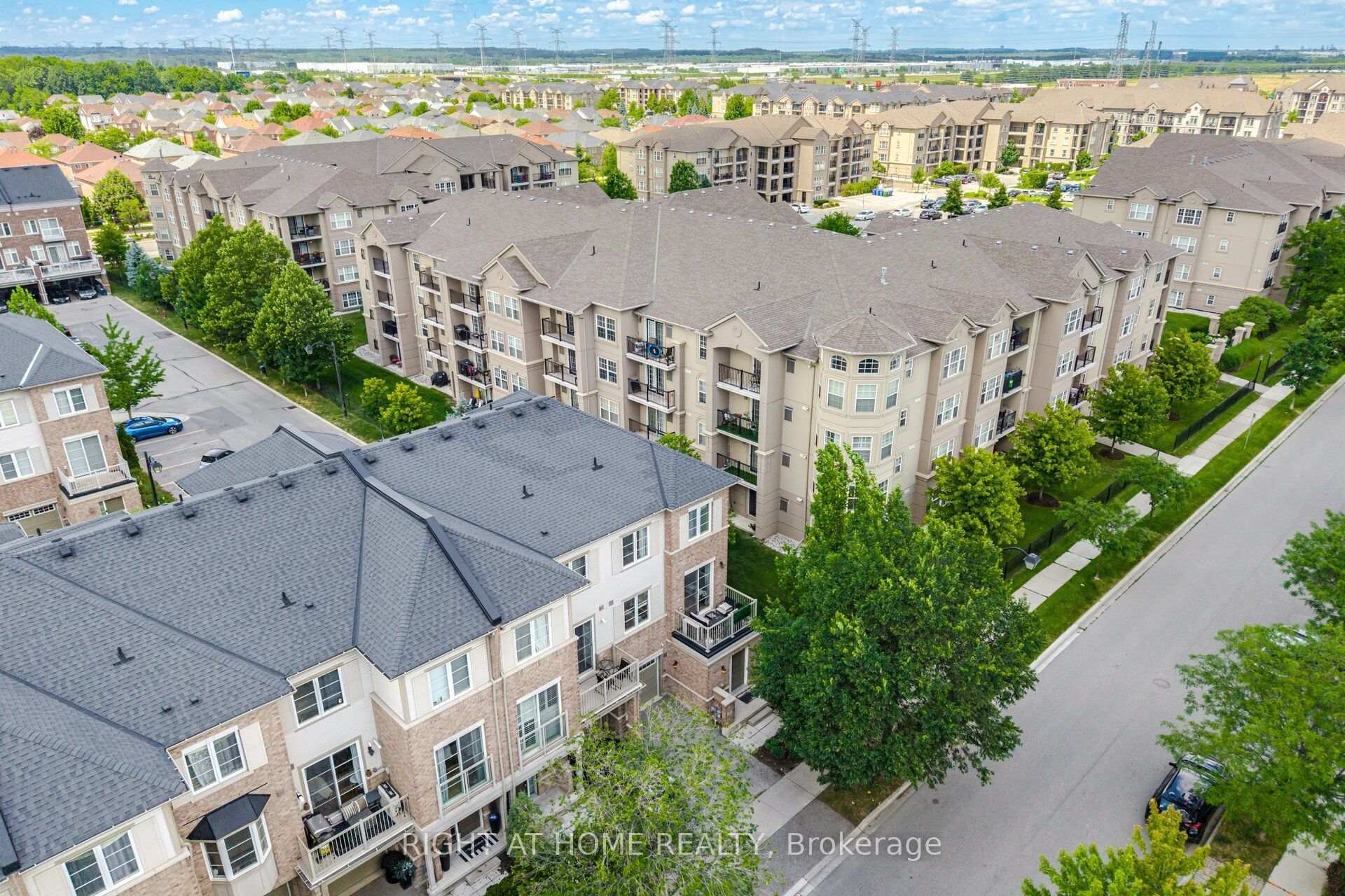 165 Hampshire Way 153, Milton, ON L9T 8M7 photo 5