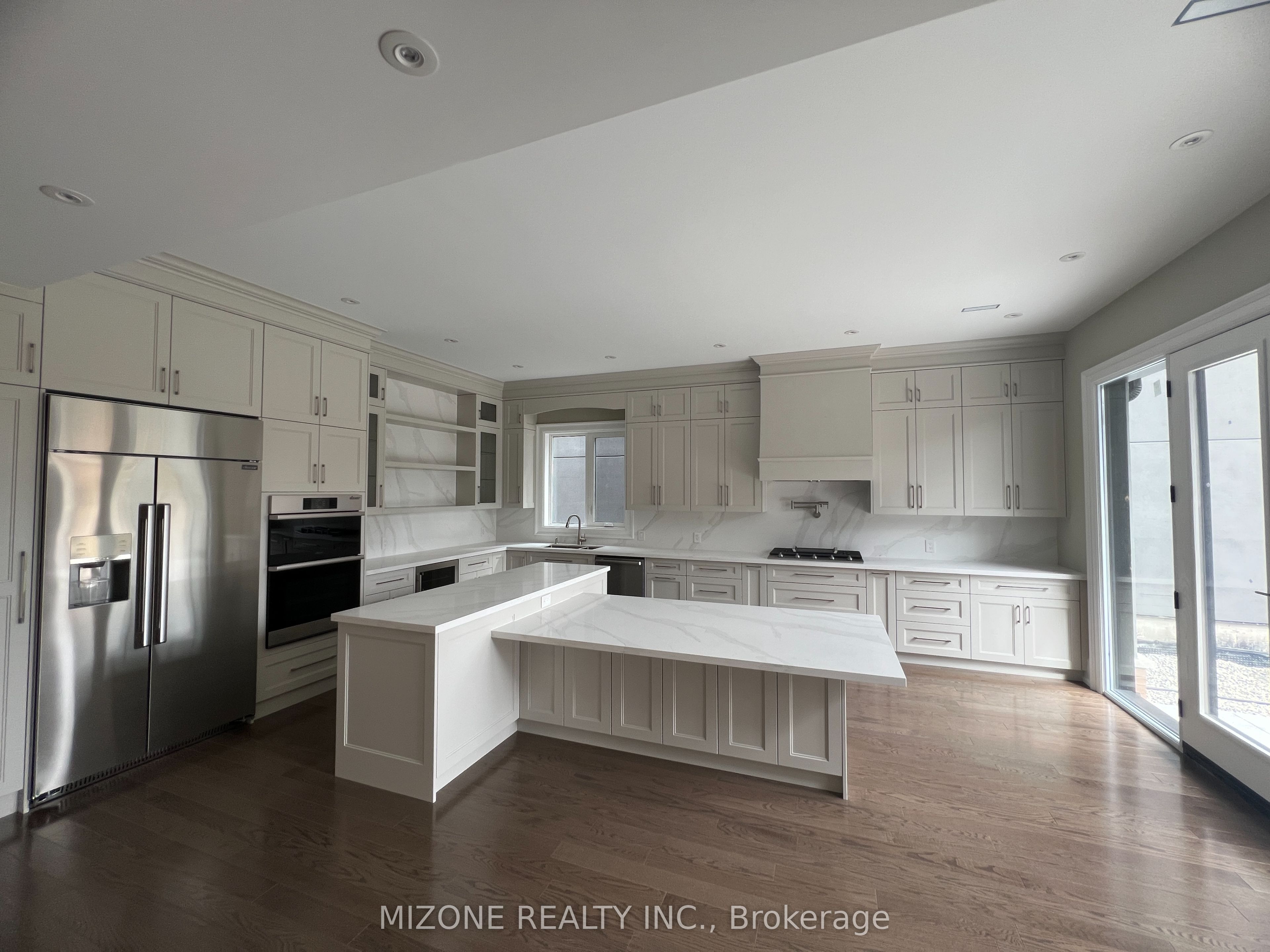 3289 Joan Drive, Mississauga, ON L5B 1T3 photo 5