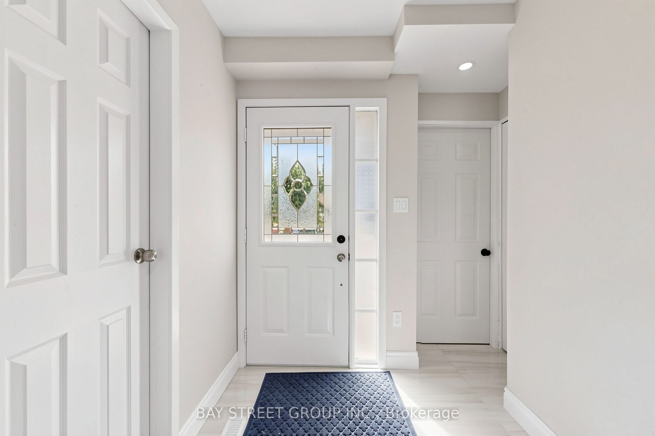 10 Peelton Heights Road, Brampton, ON L6Y 2J2 photo 4