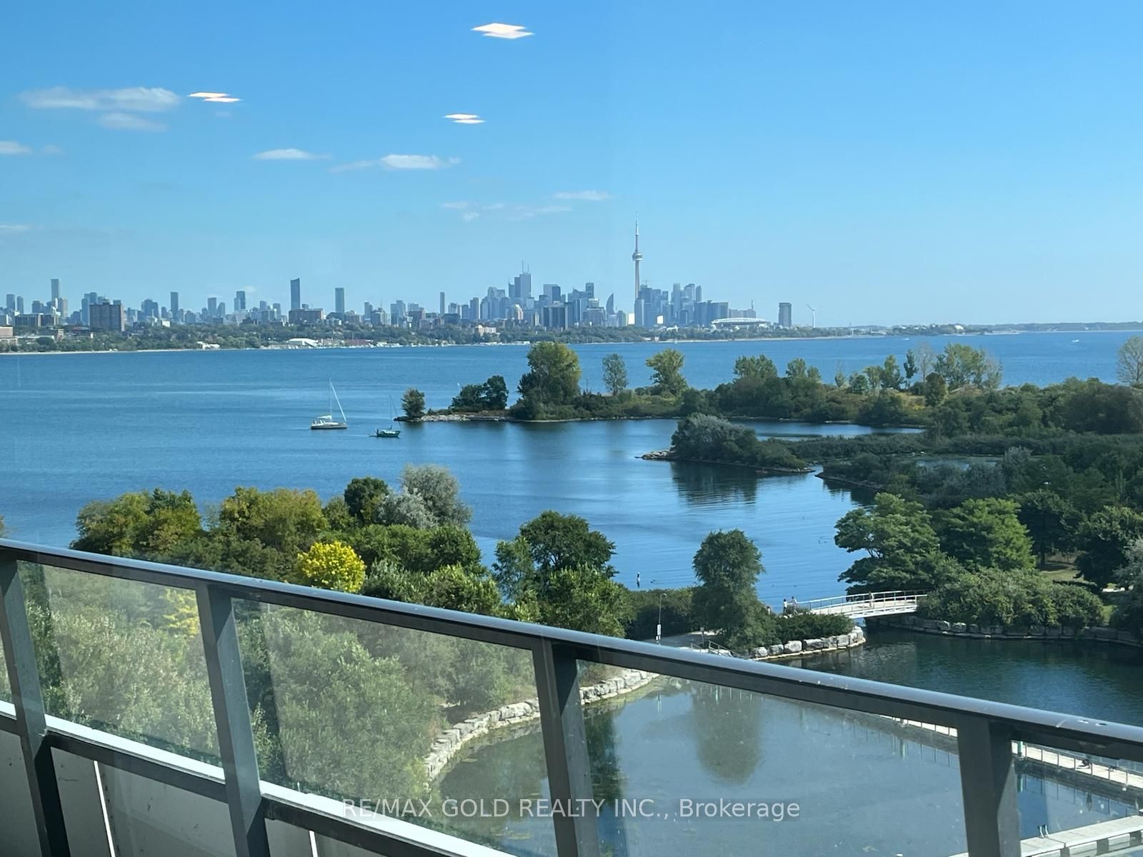 20 Shore Breeze Drive 1003, Toronto, ON M8V 0C7 photo 3