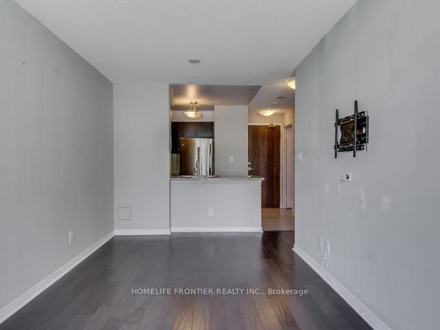 4850 Glen Erin Drive 105, Mississauga, ON L5M 7S1 photo 4
