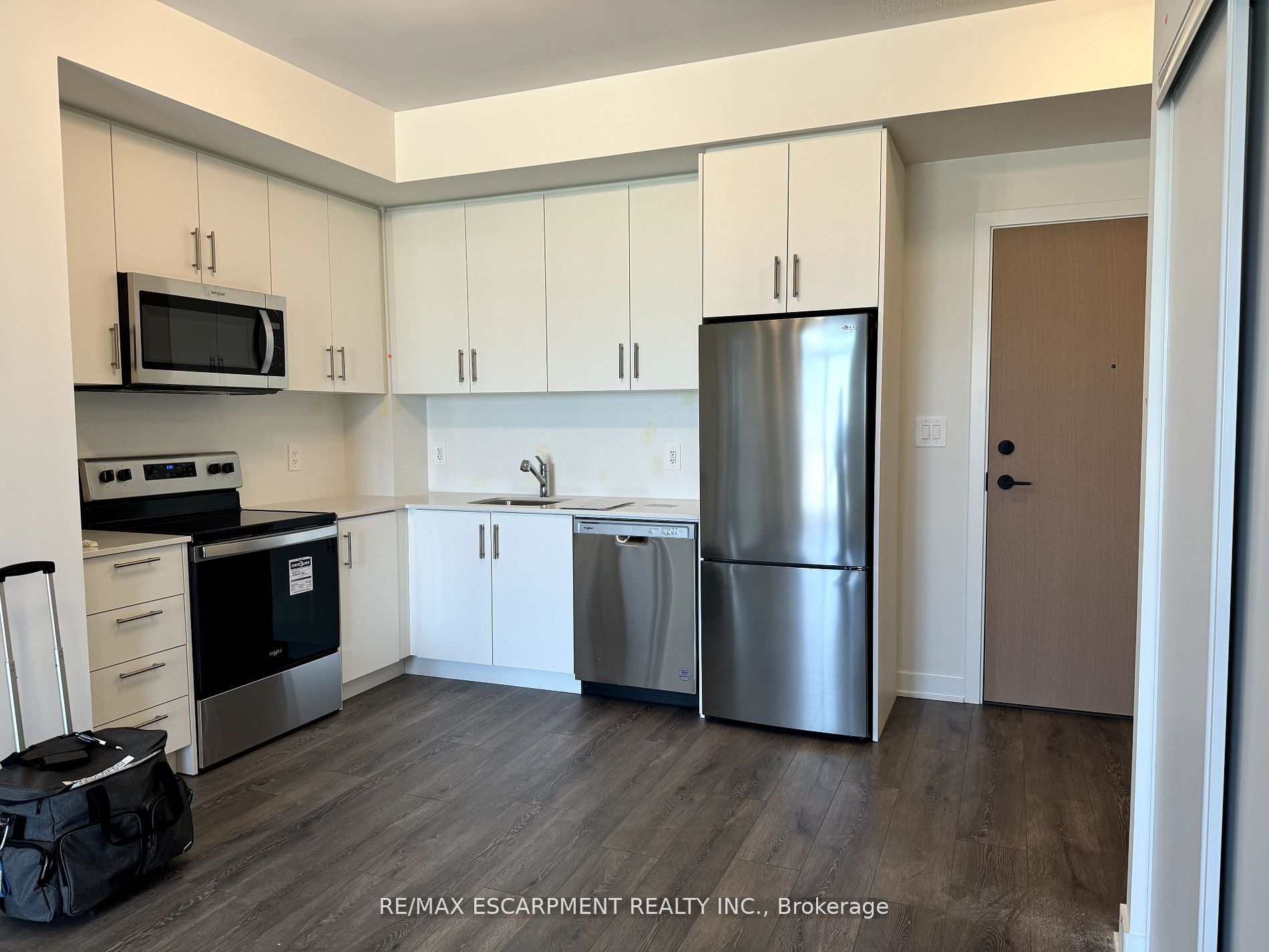 1440 Clarriage Court 410, Milton, ON L9T 2X5 photo 5