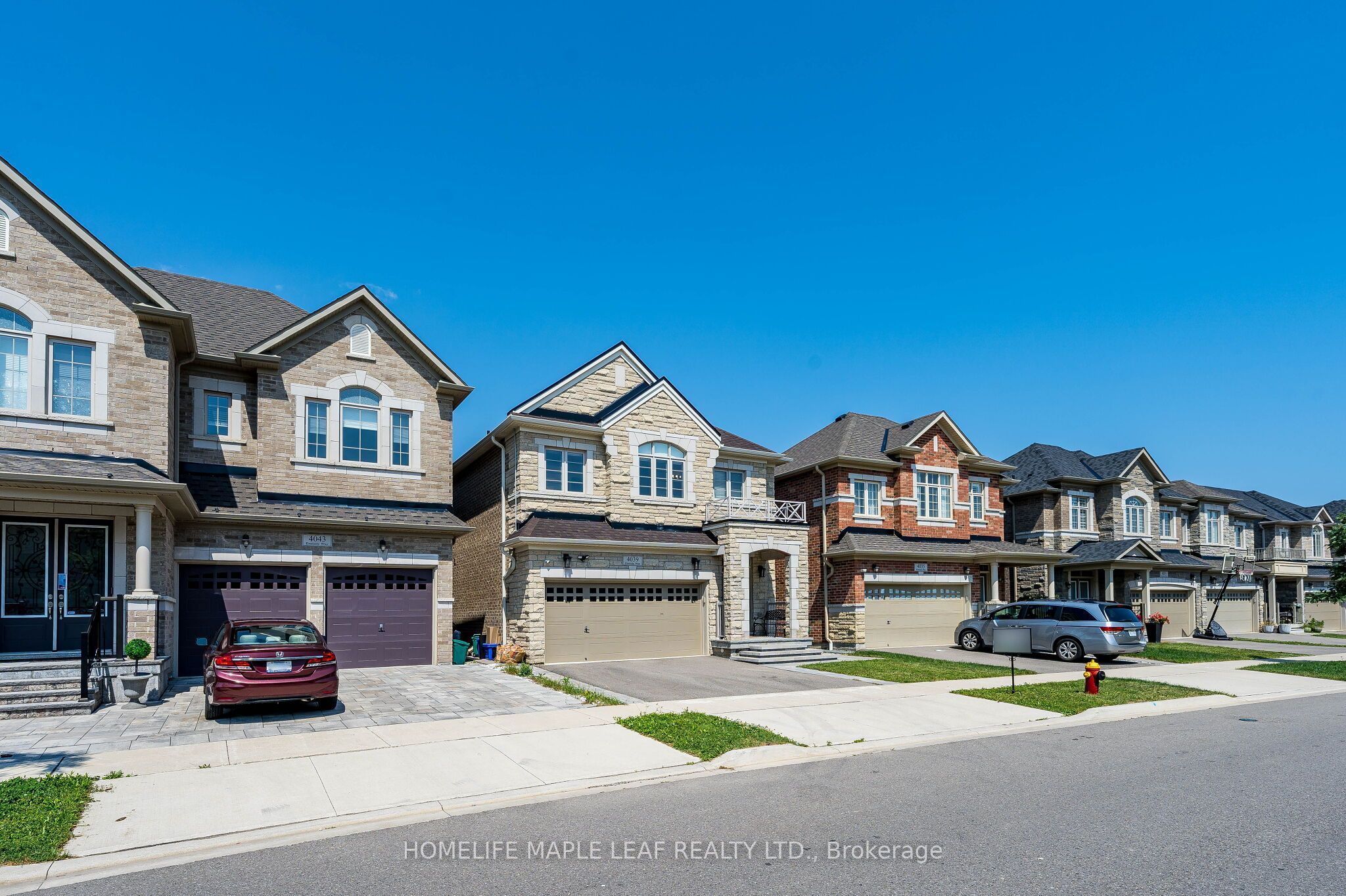4039 Eternity Way, Oakville, ON L6H 3R4
