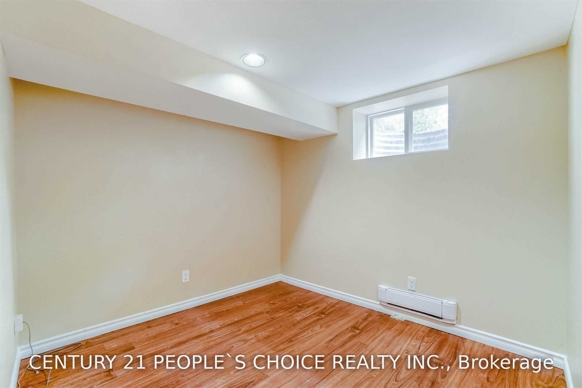 249 Burnhamthorpe Road -Lower, Toronto, ON M9B 1Z6 photo 5