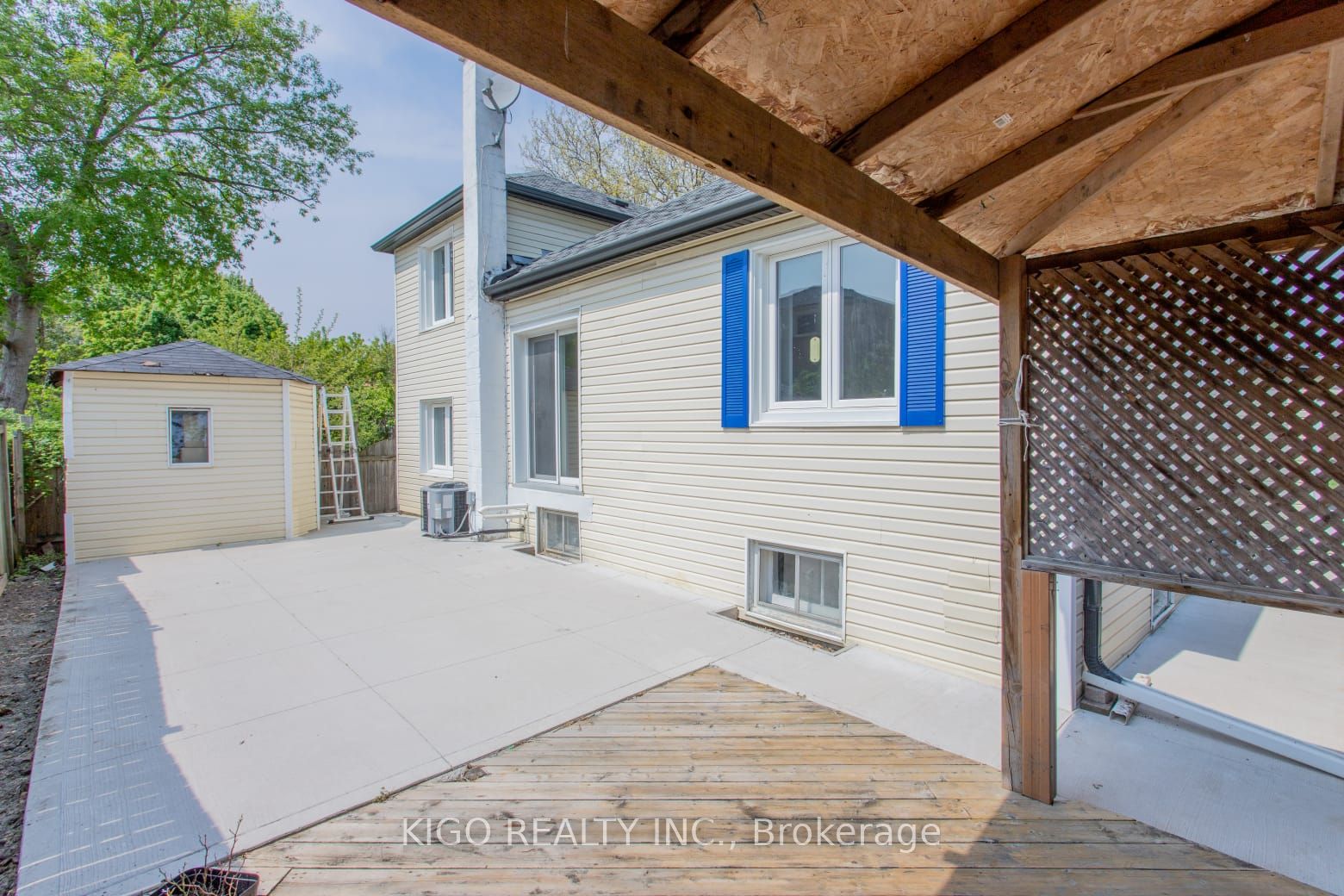 1328 Cawthra Road, Mississauga, ON L5G 4K9 photo 5