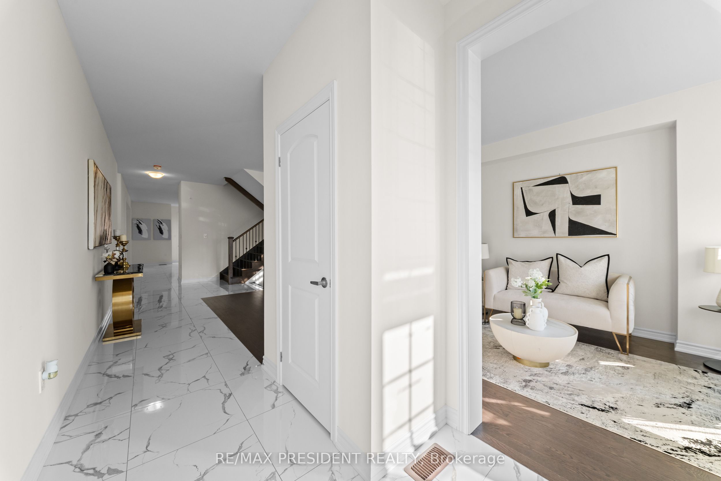 6 JENWOOD Crescent, Brampton, ON L6R 4C6 photo 4